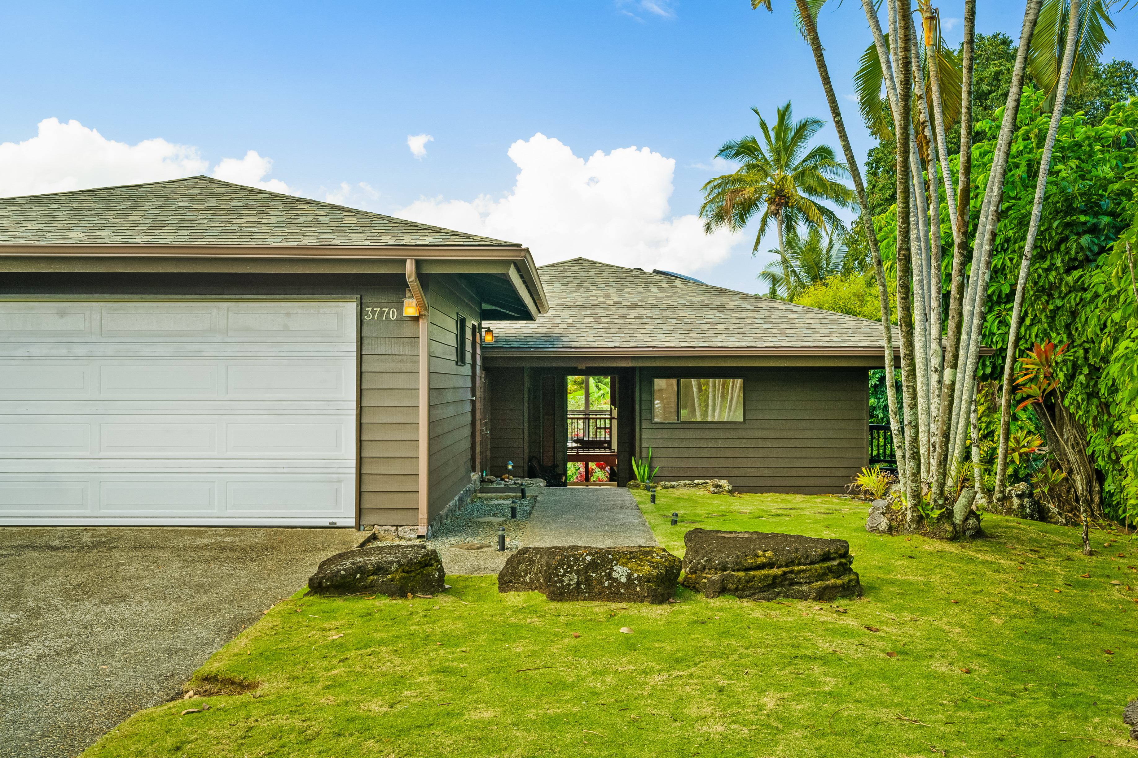 3770 KELII PL
