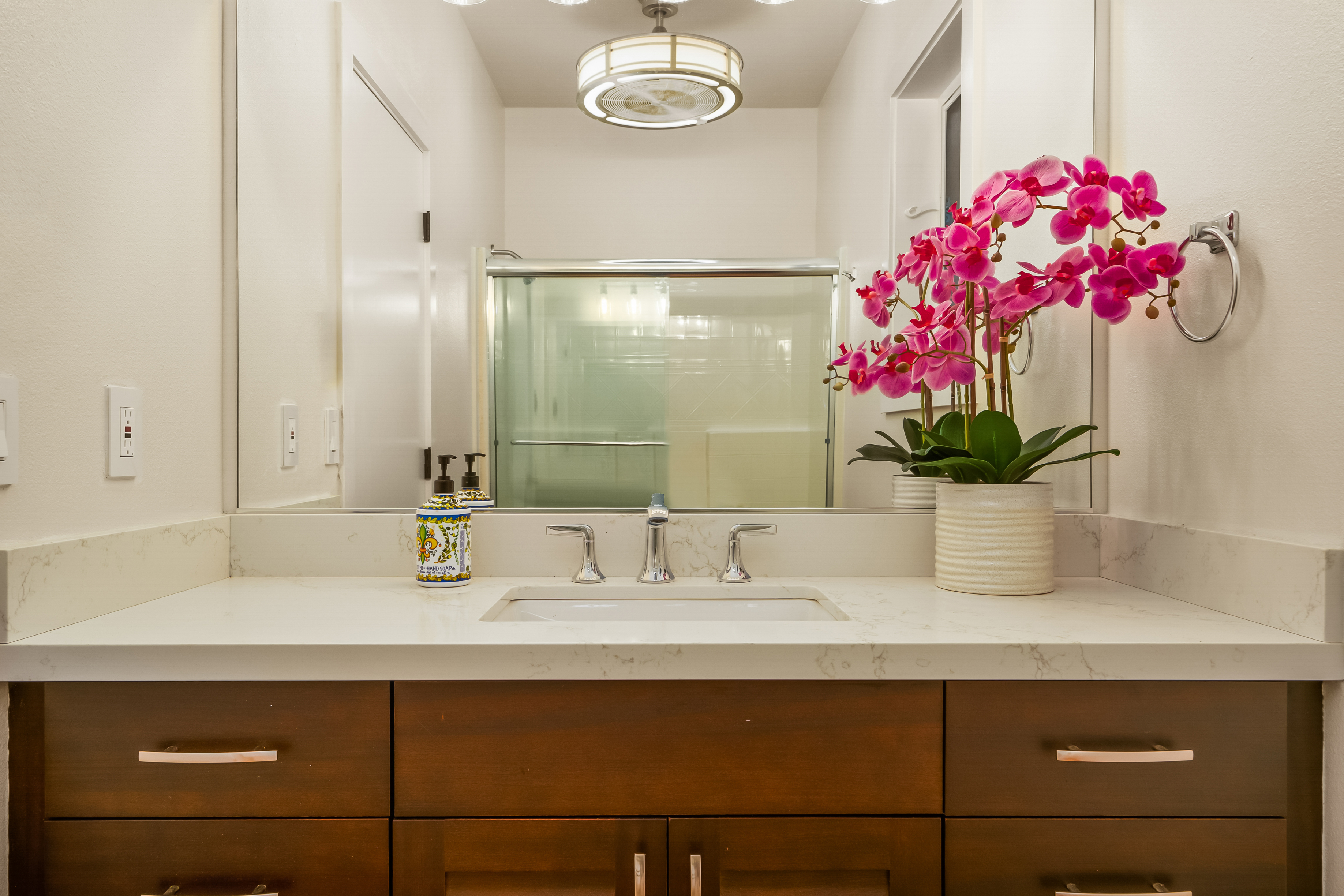 5421-C KALALEA VIEW DR