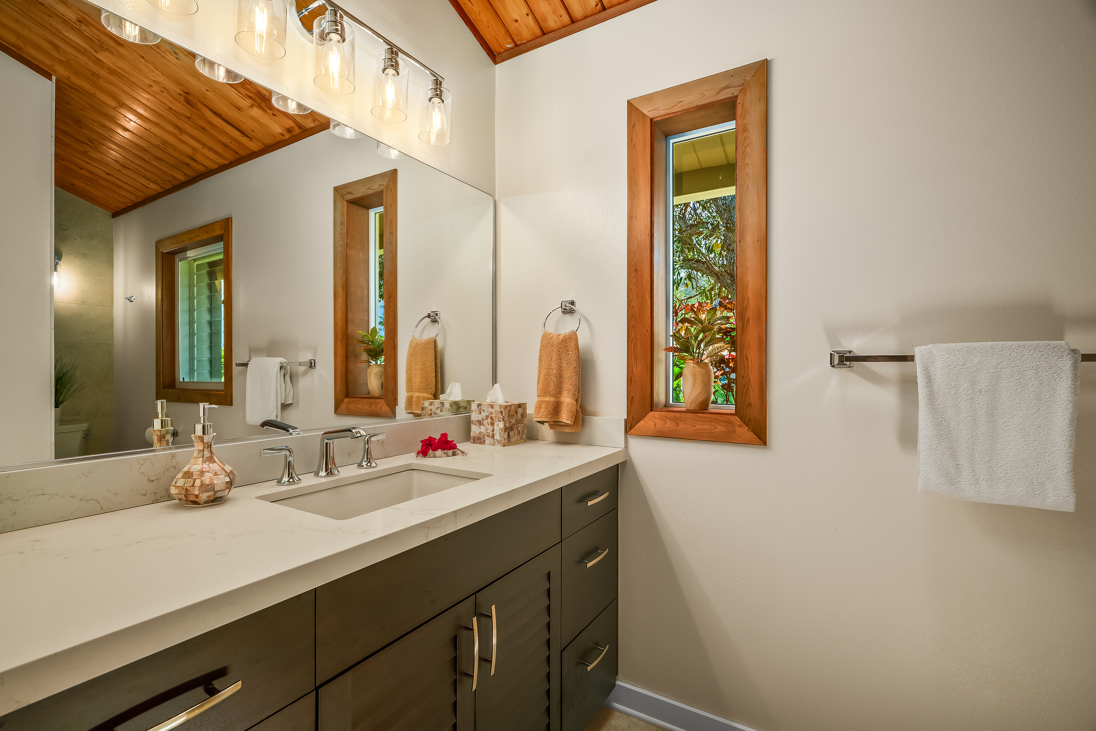 5421-C KALALEA VIEW DR