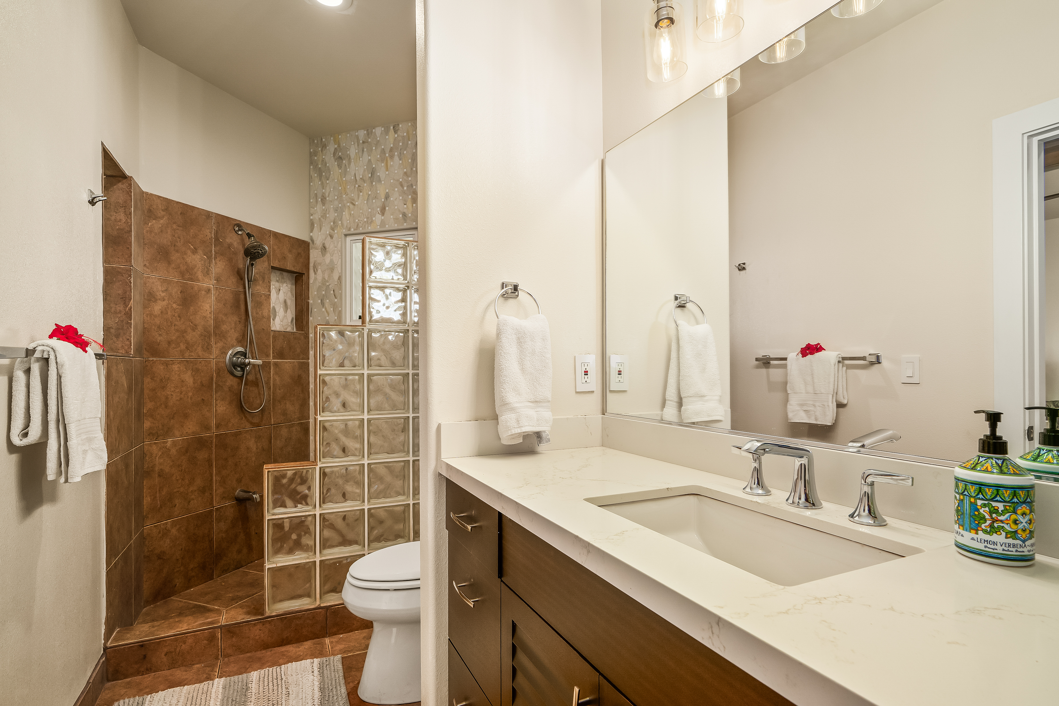 5421-C KALALEA VIEW DR