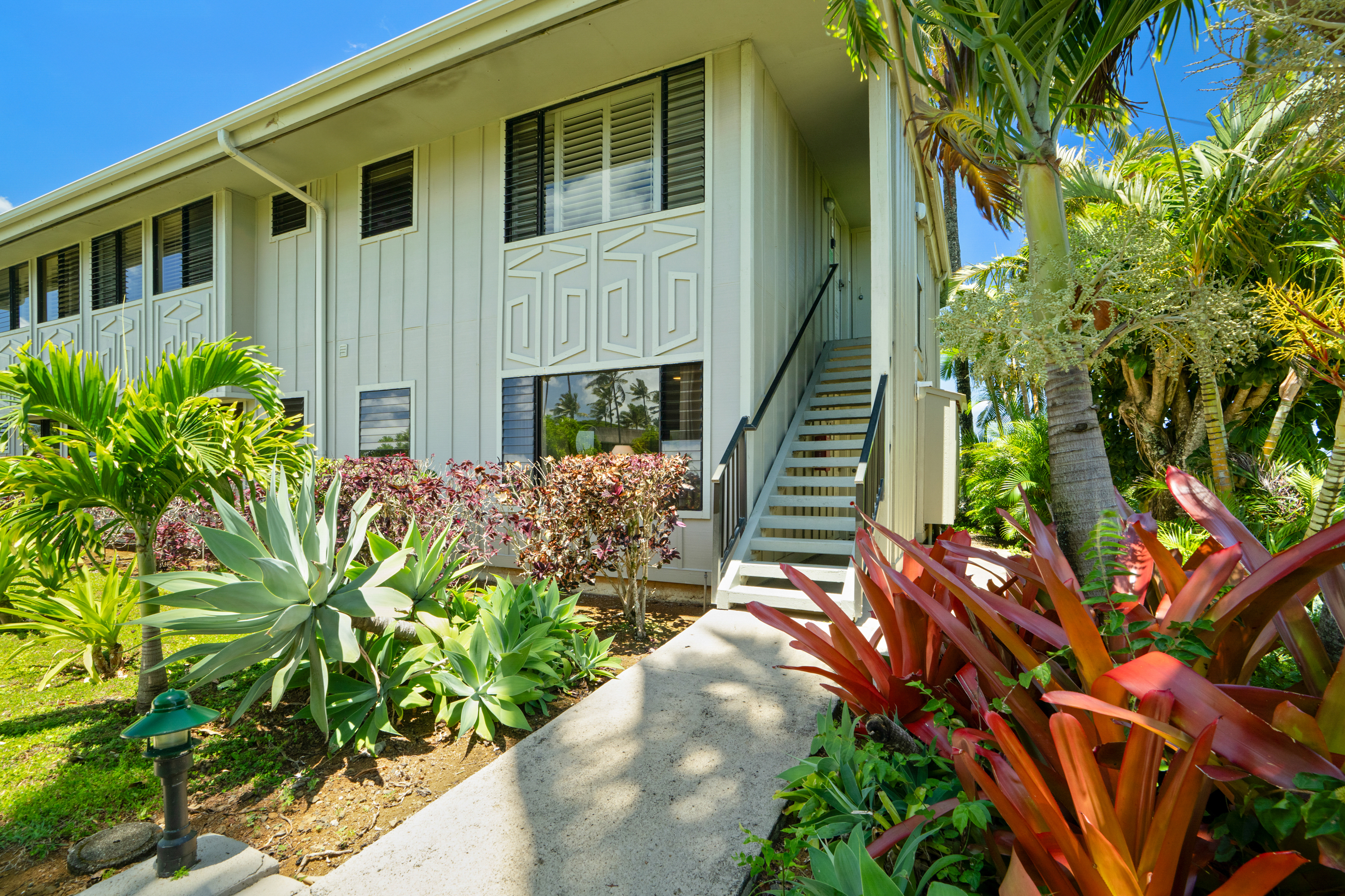 3830 EDWARD RD 12D