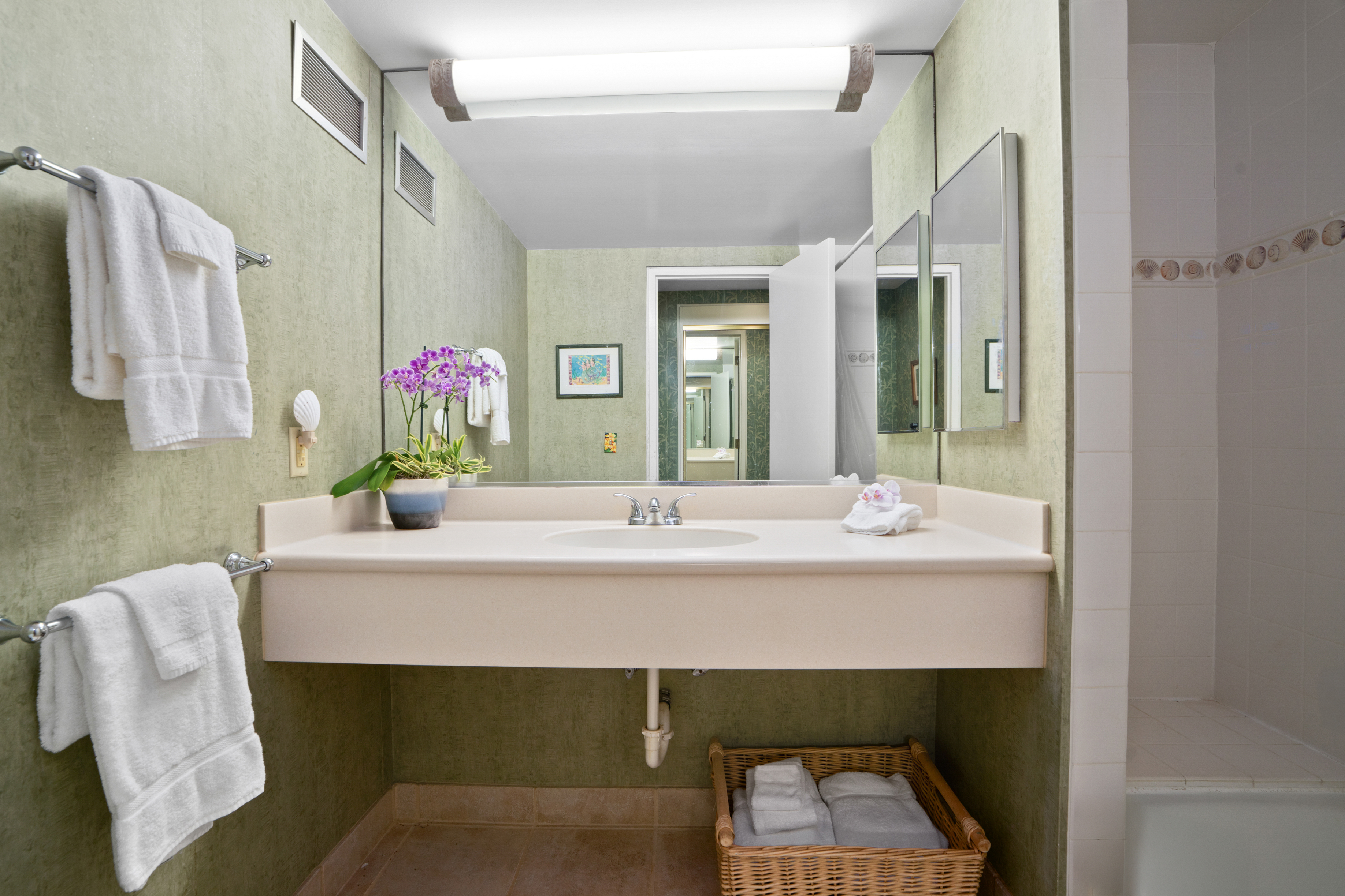 5380 HONOIKI RD 7301 / 7302