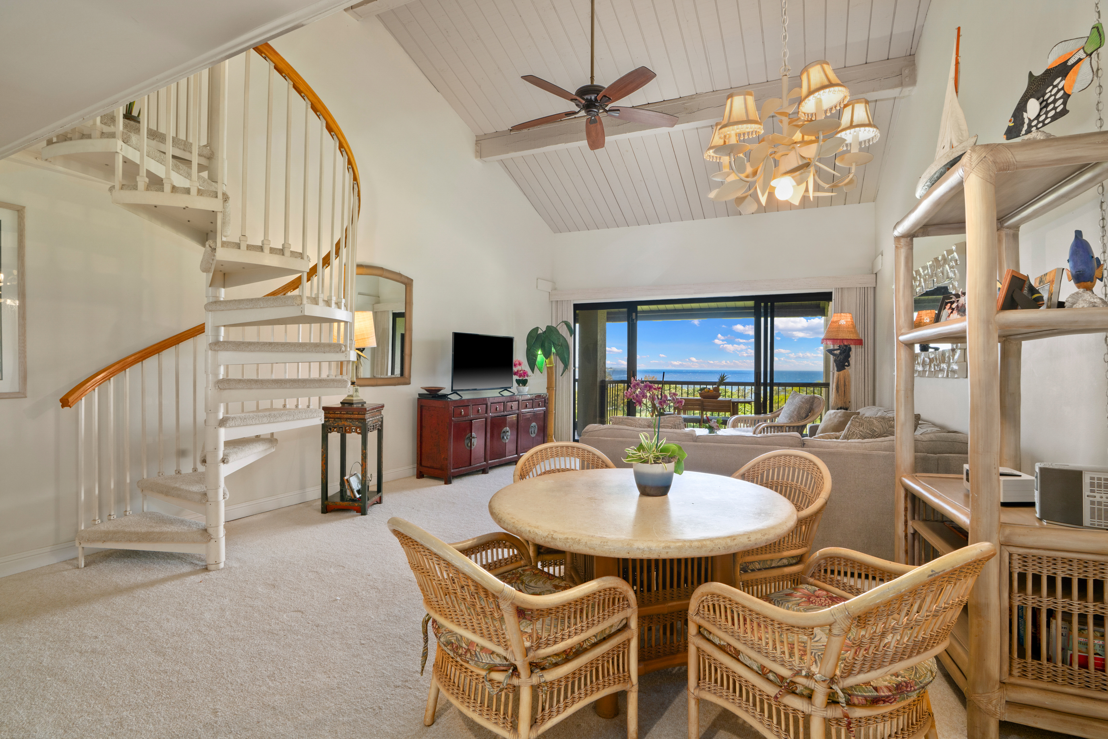 5380 HONOIKI RD 7301 / 7302