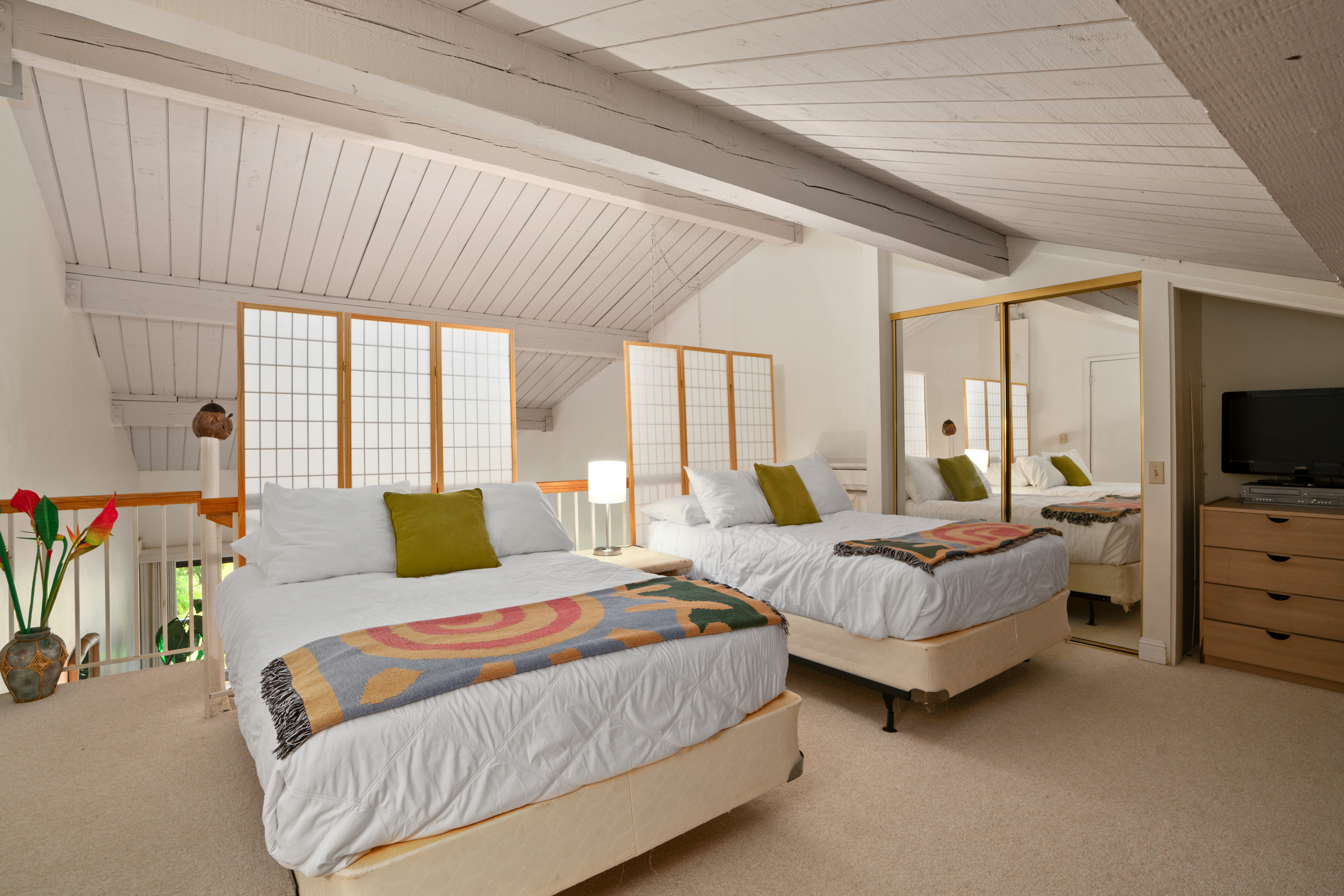 5380 HONOIKI RD 7301 / 7302