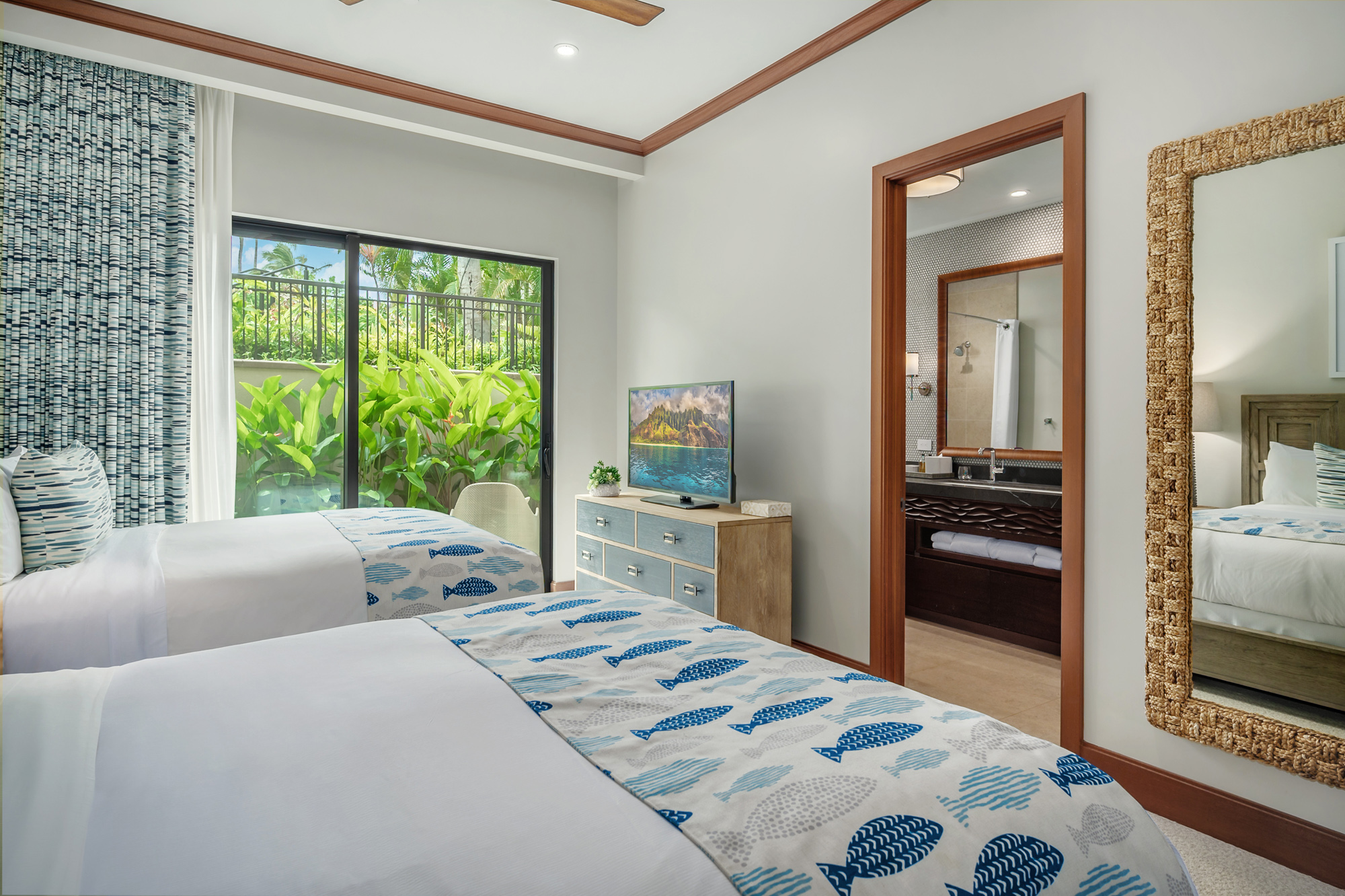 3770 ALAOLI WAY 1002