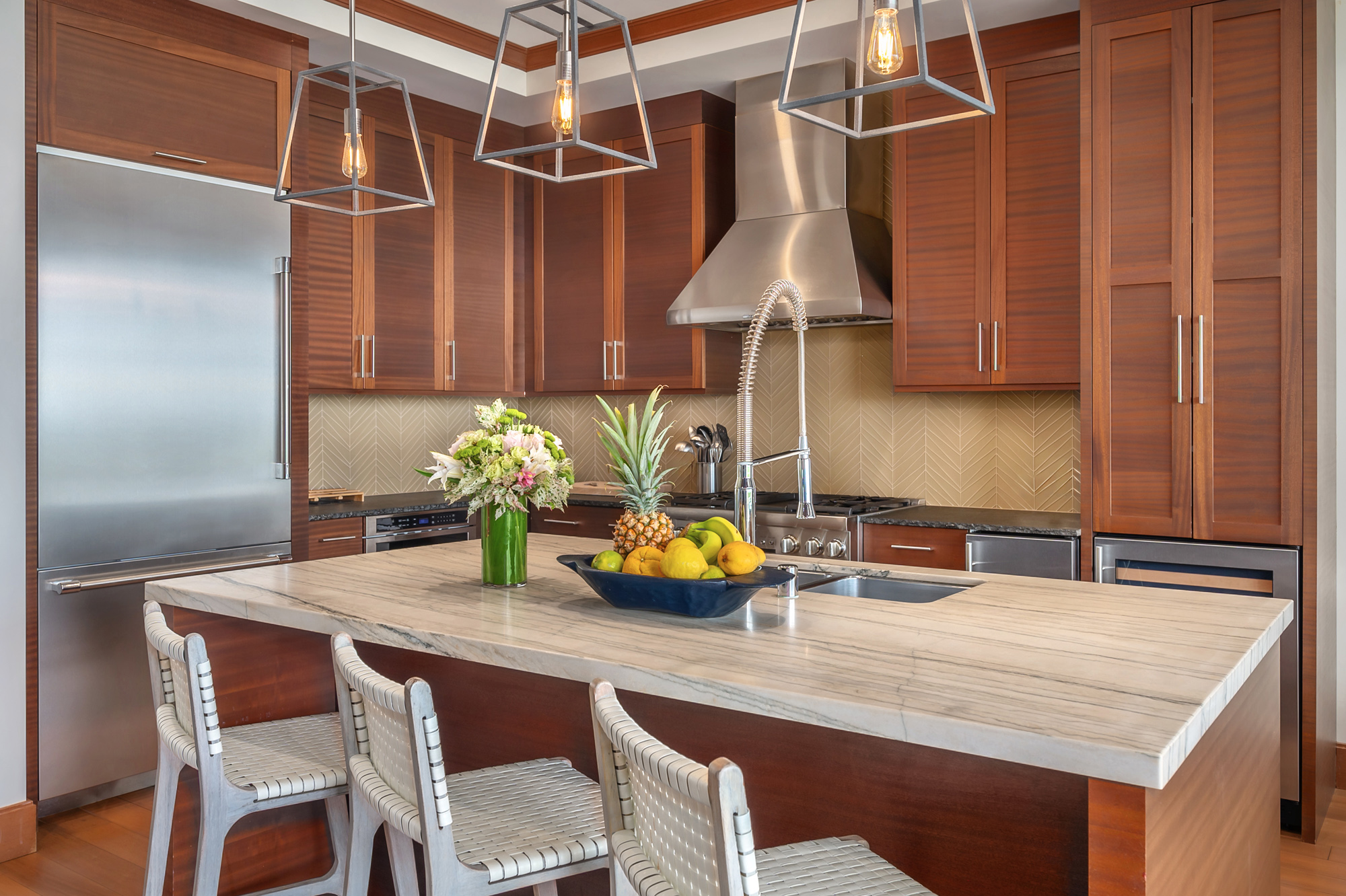 3770 ALAOLI WAY 1002