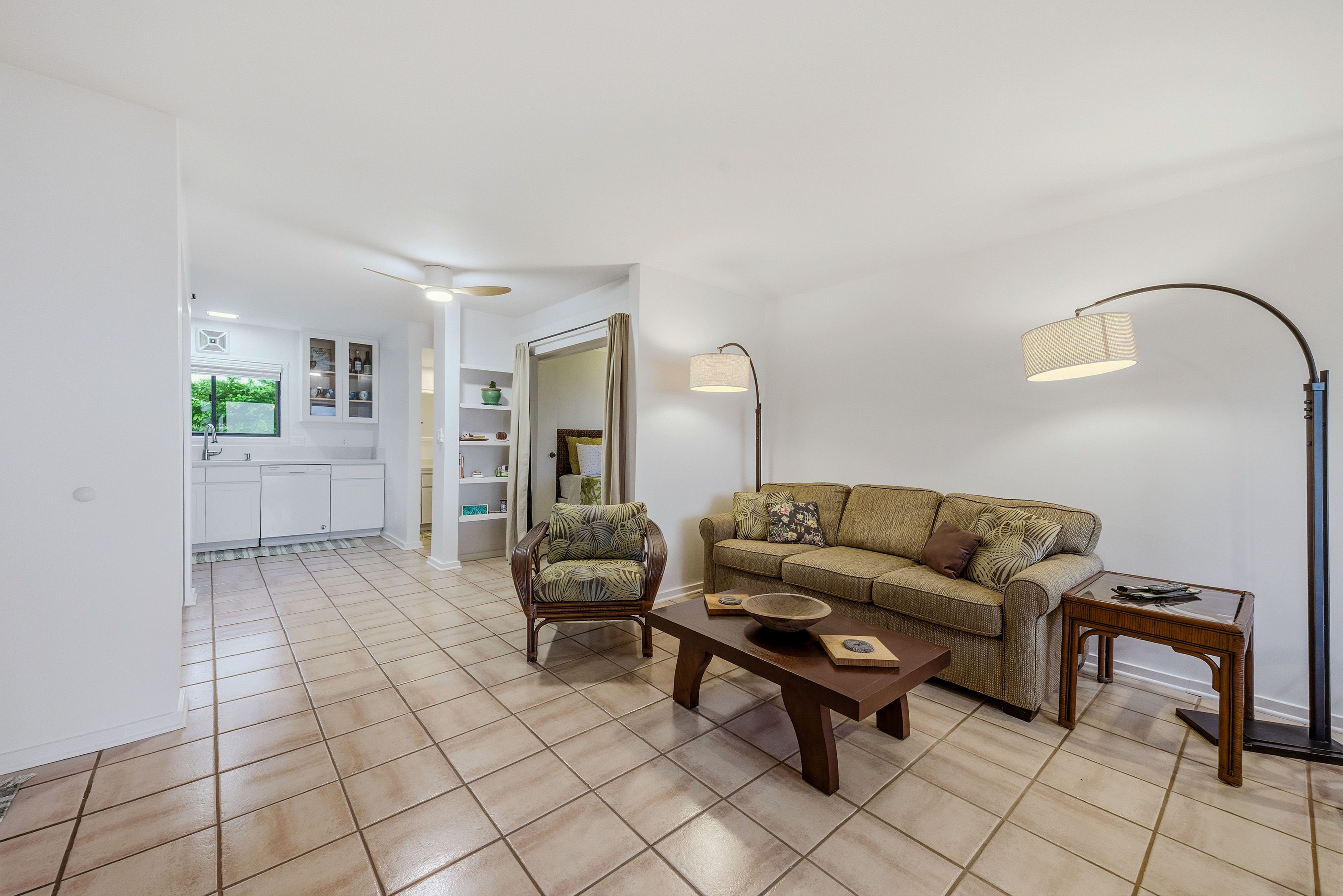 3700 KAMEHAMEHA RD H4