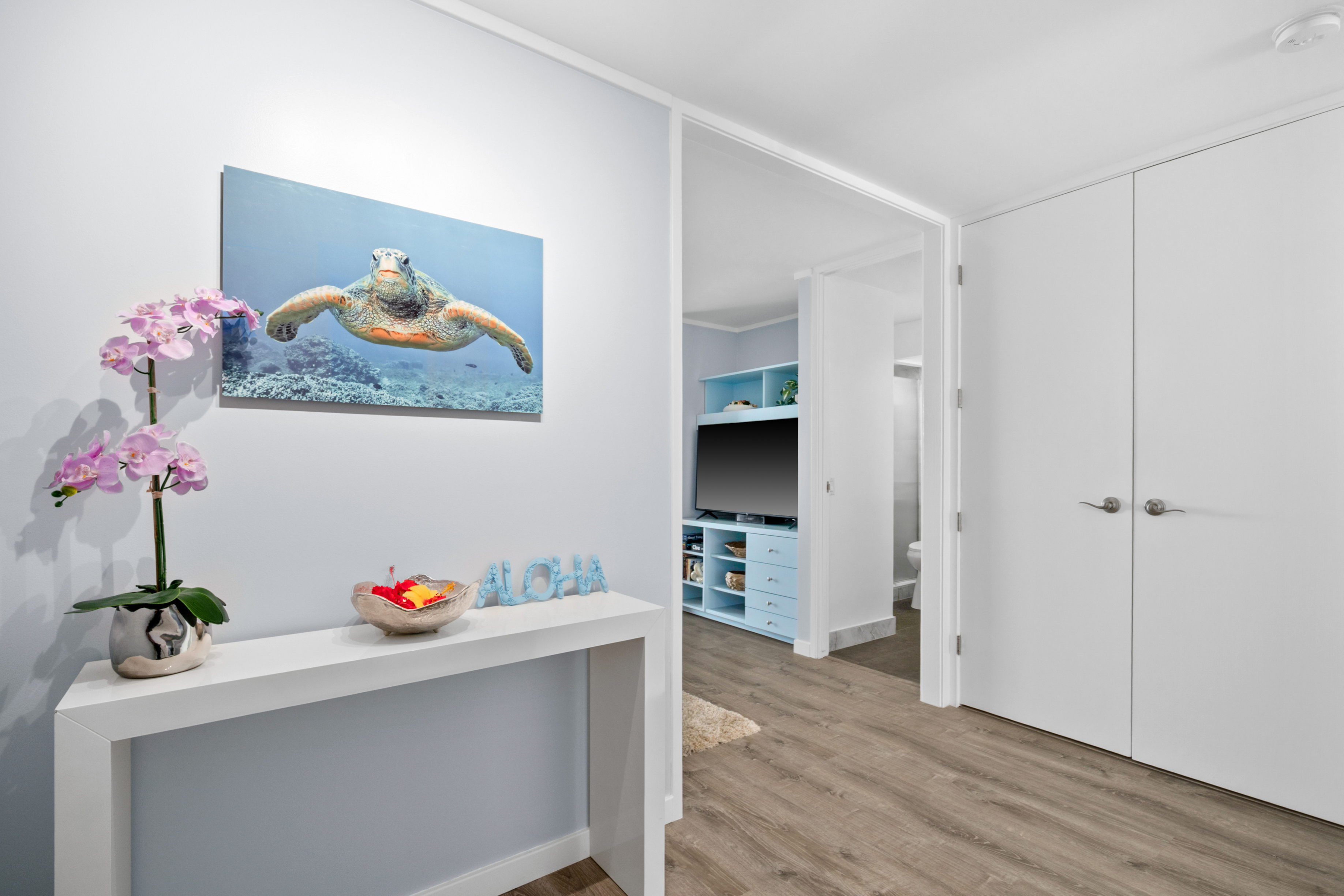 3811 EDWARD RD 4204