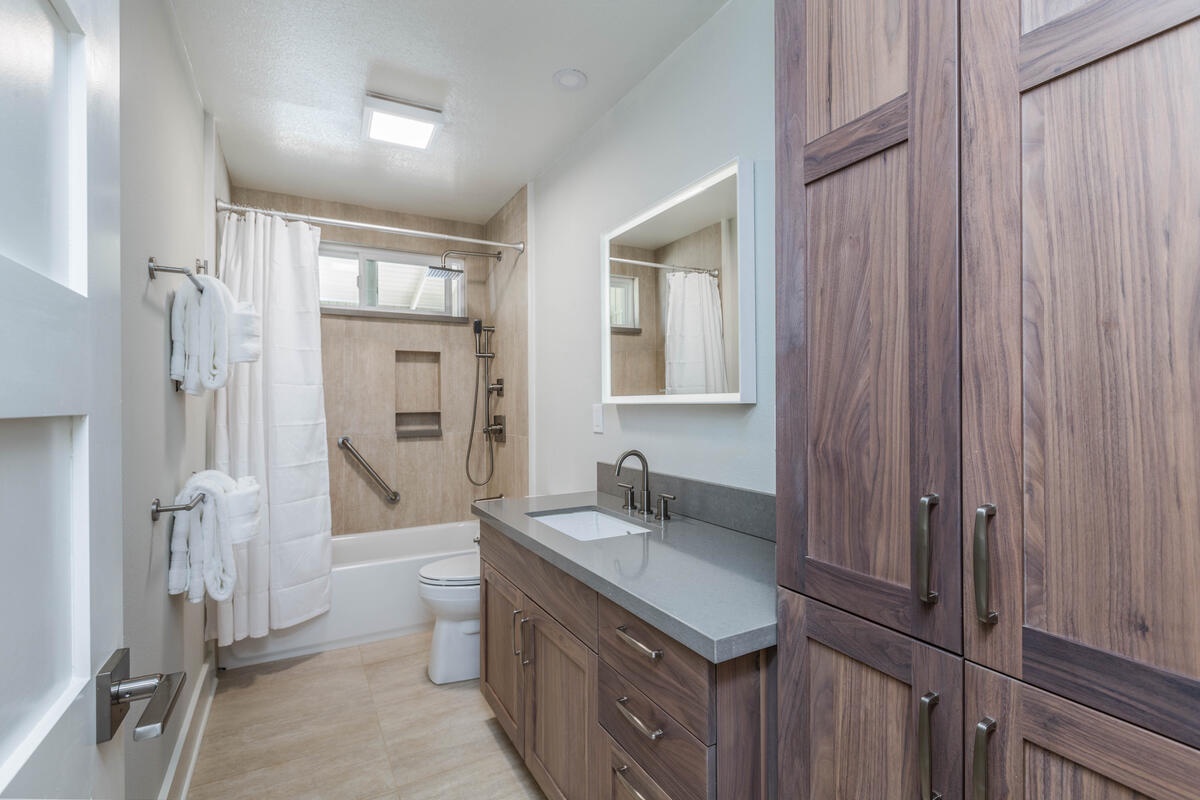 4087 NALANI LN