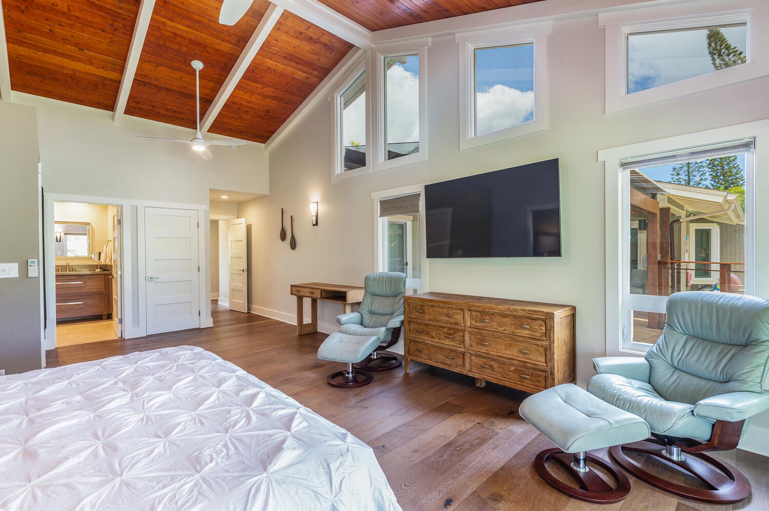 4087 NALANI LN