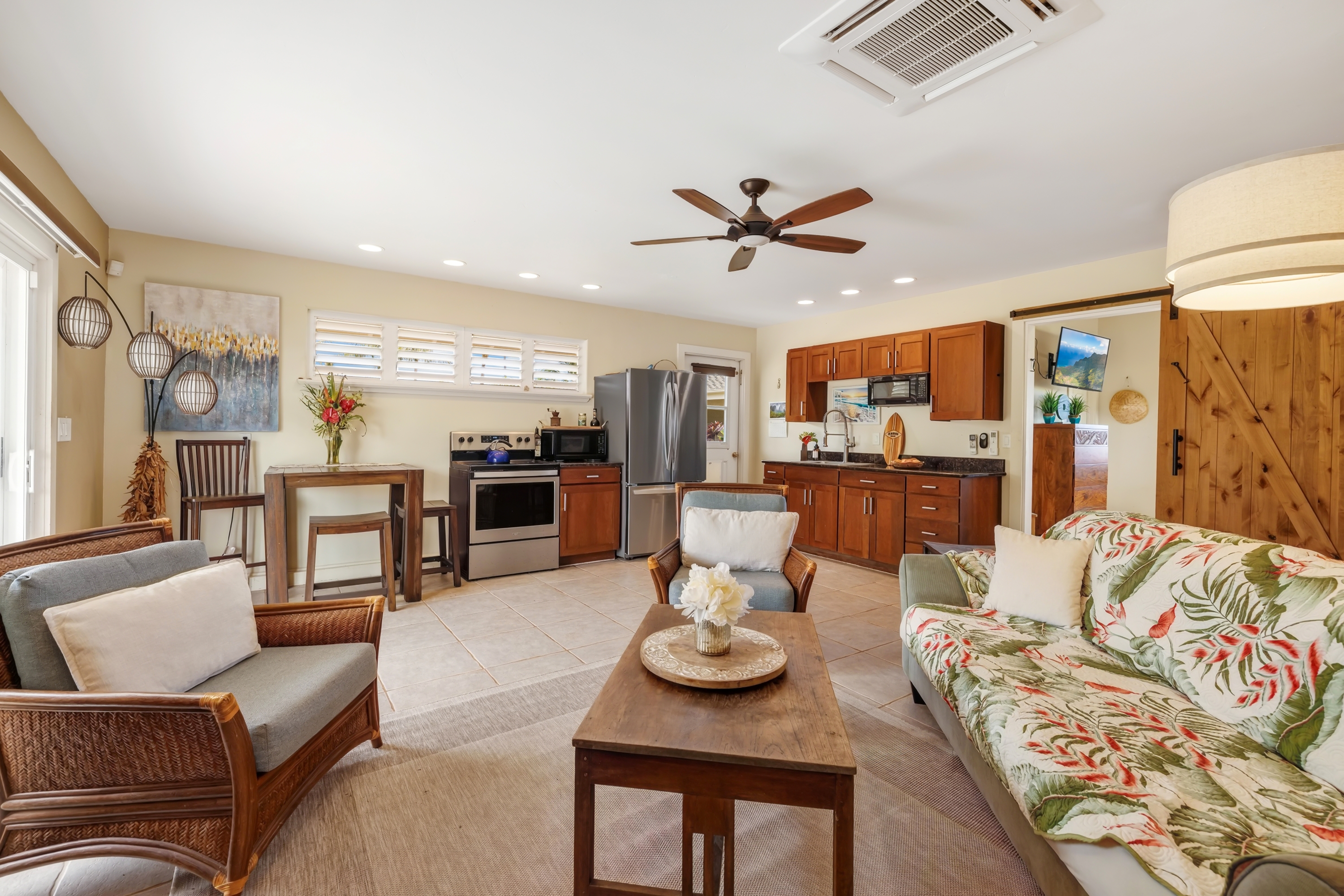 5425-C KALALEA VIEW DR