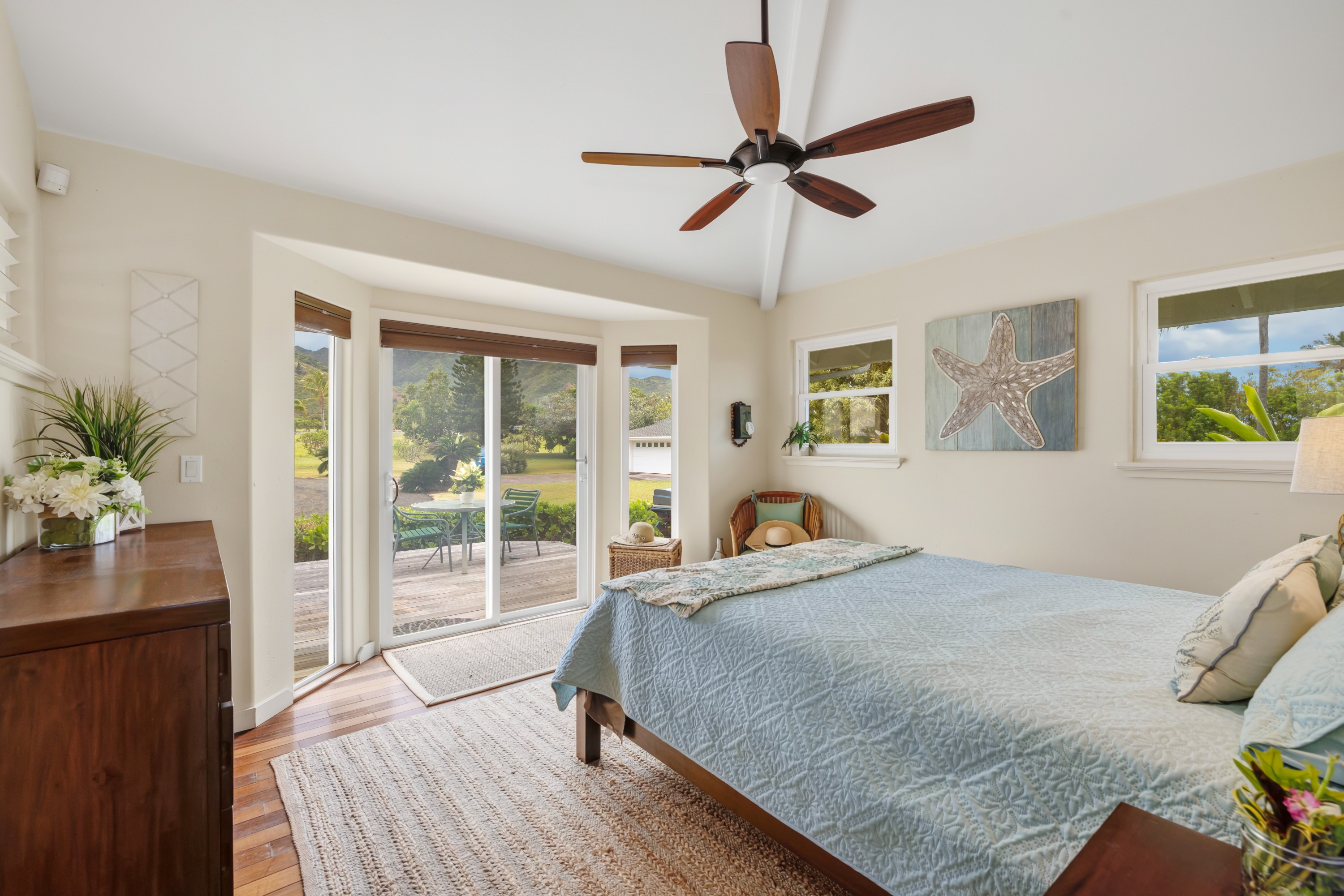 5425-C KALALEA VIEW DR