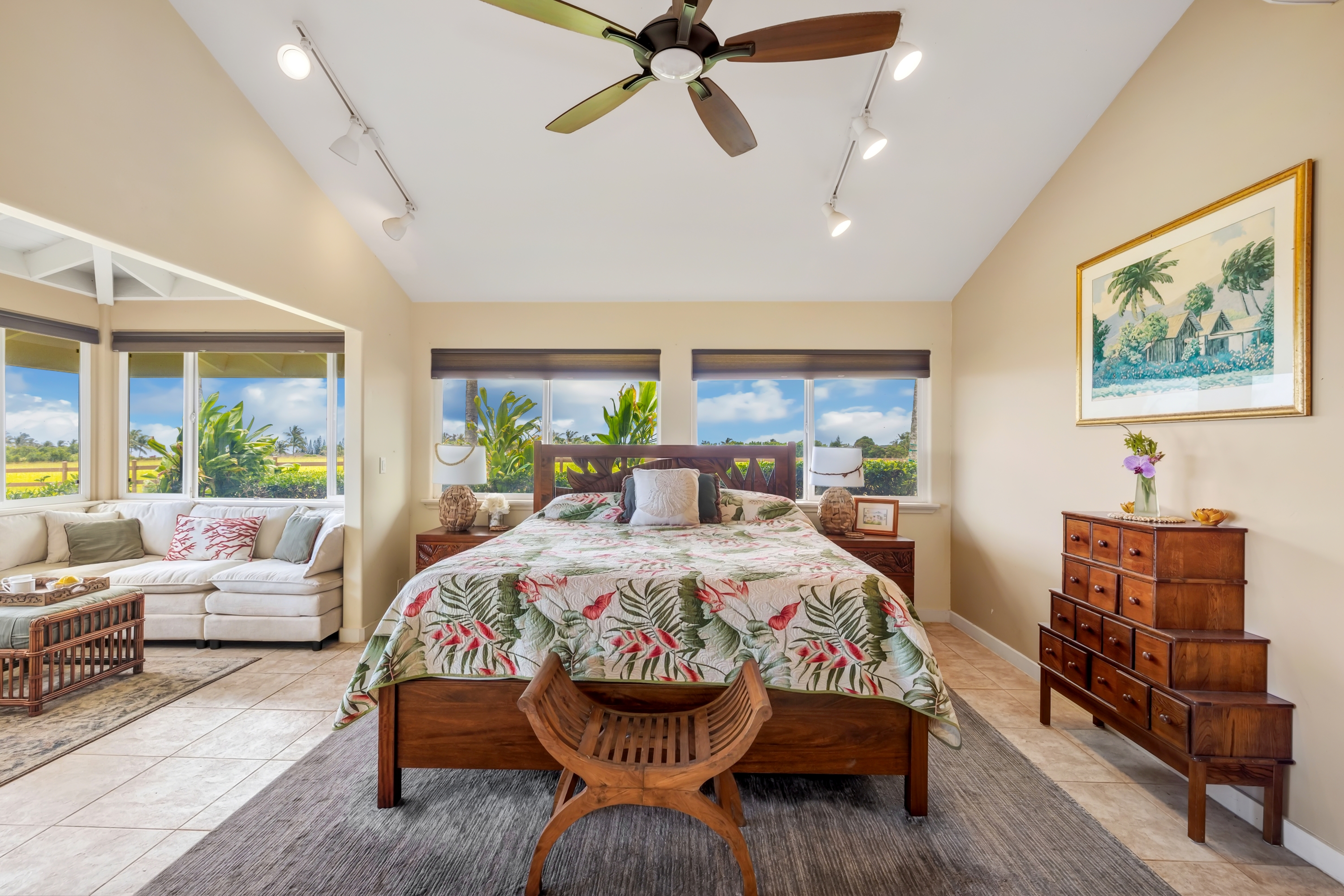 5425-C KALALEA VIEW DR