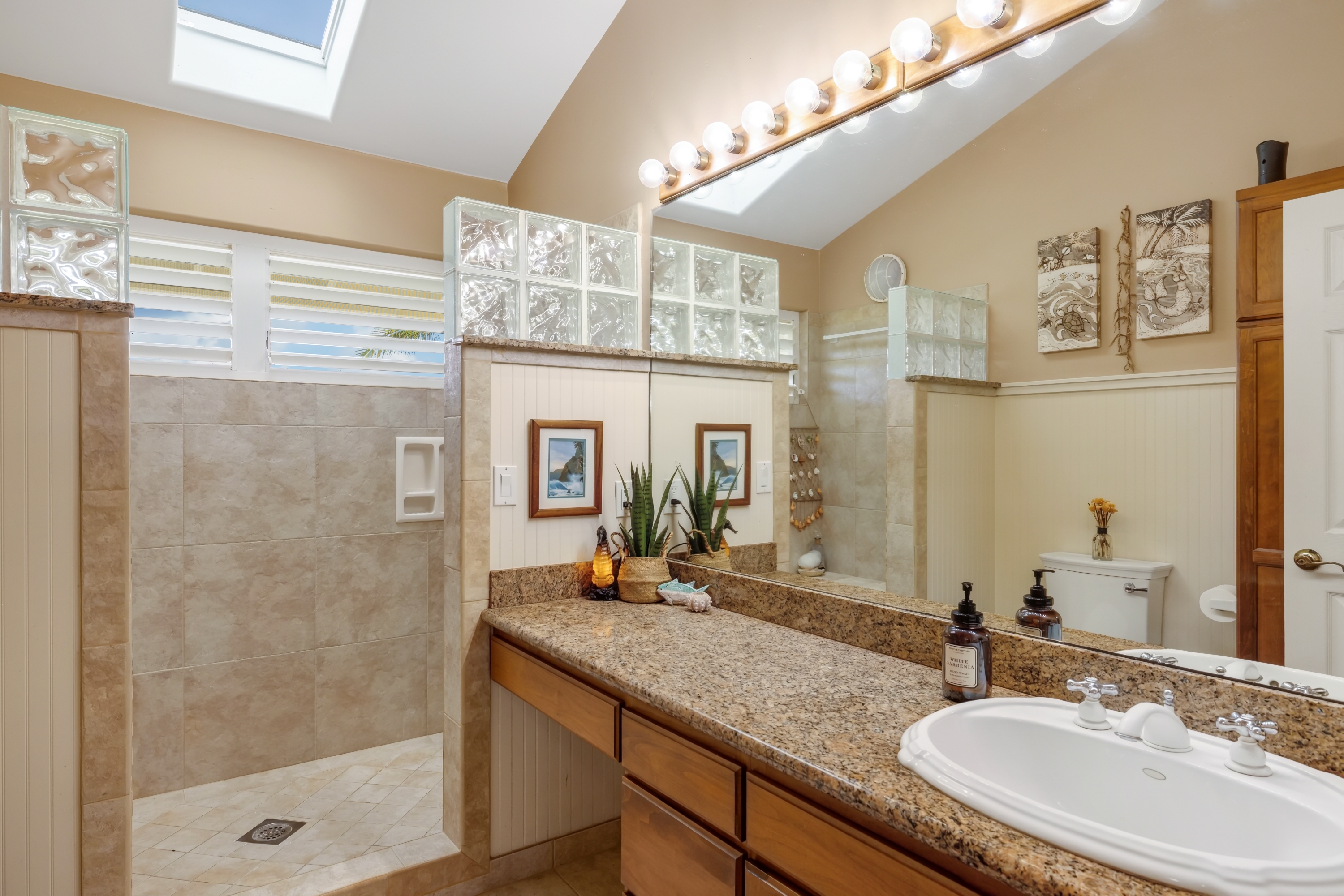 5425-C KALALEA VIEW DR