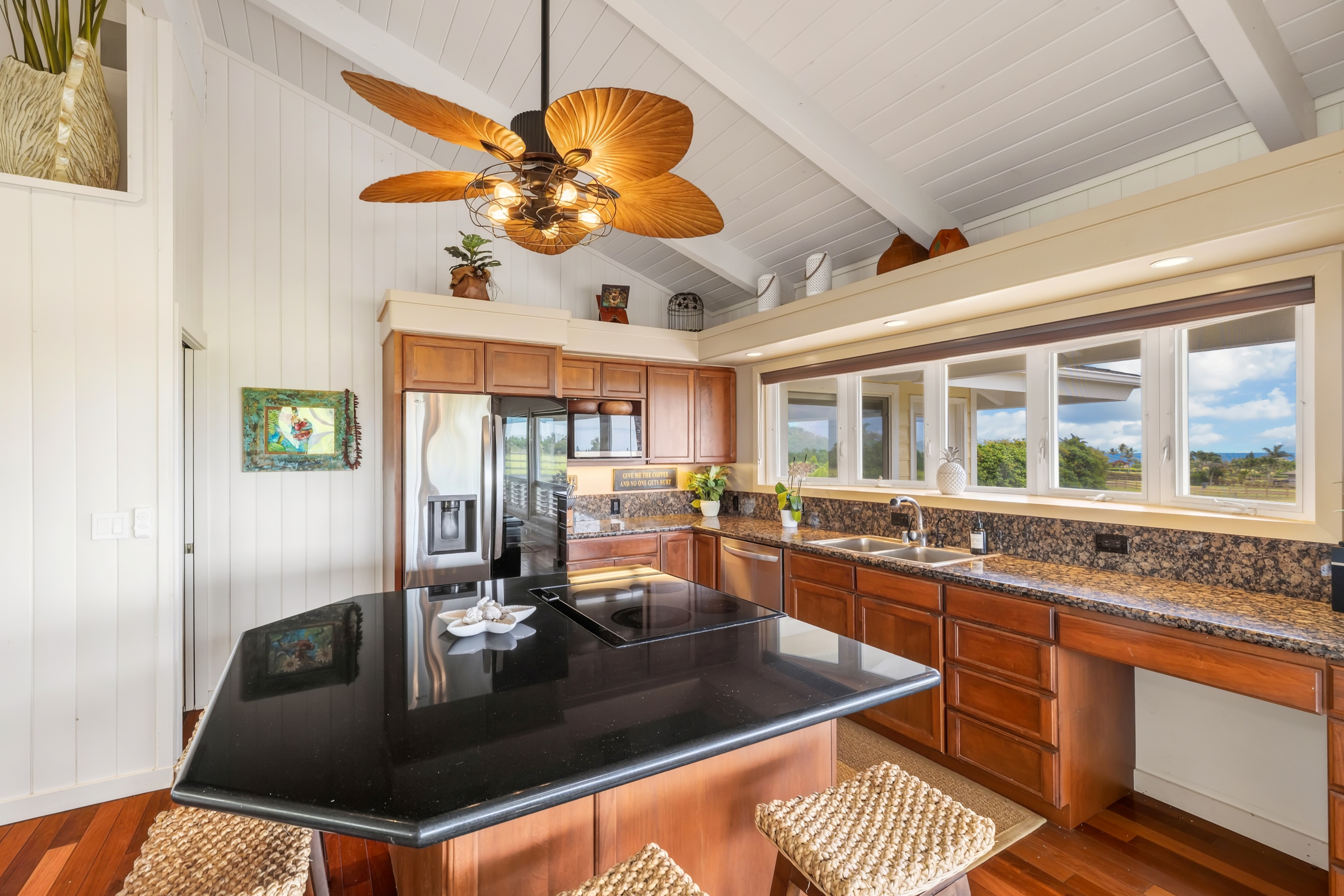 5425-C KALALEA VIEW DR