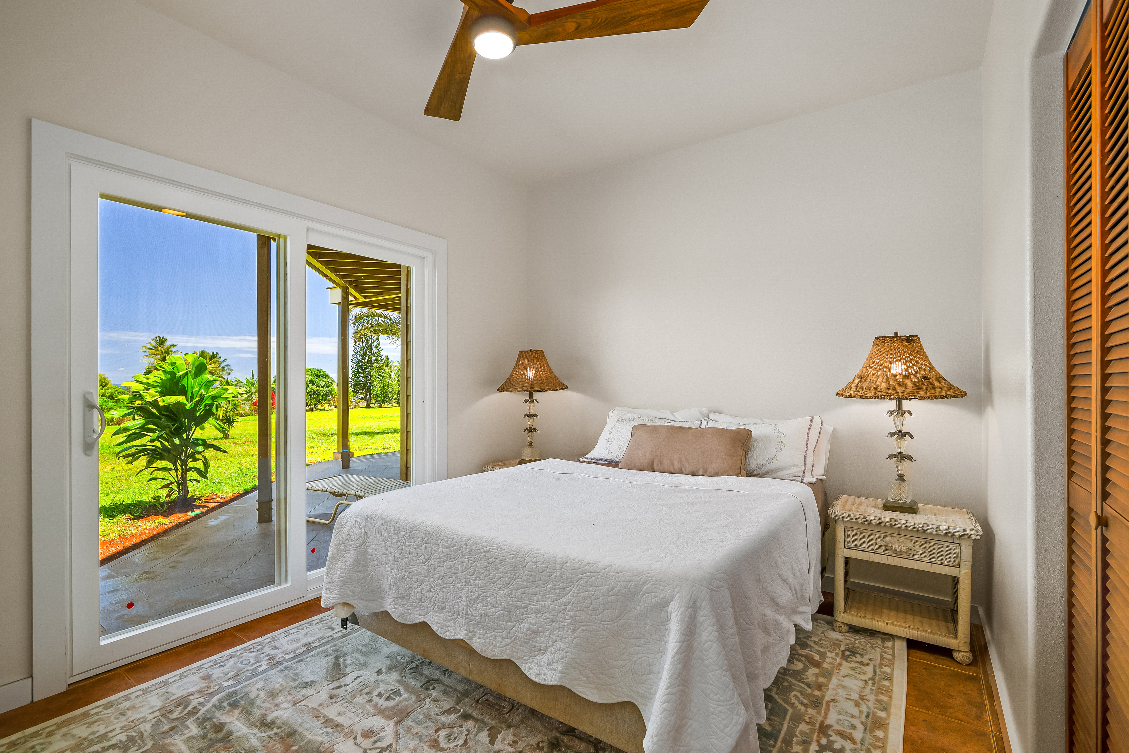 5421 KALALEA VIEW DR 5421-C & 5425-C
