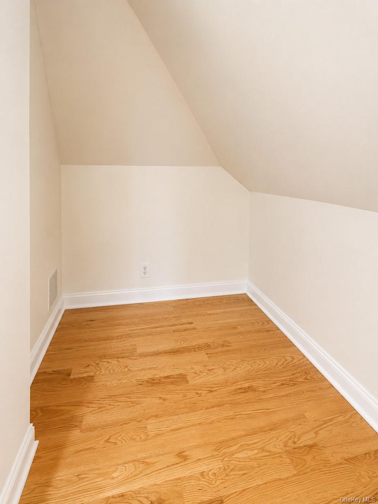 14 S Highland Avenue Unit: 4