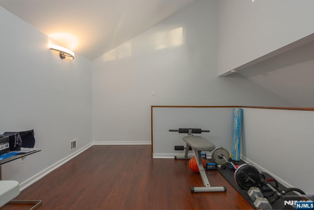 156 Liberty Street 16