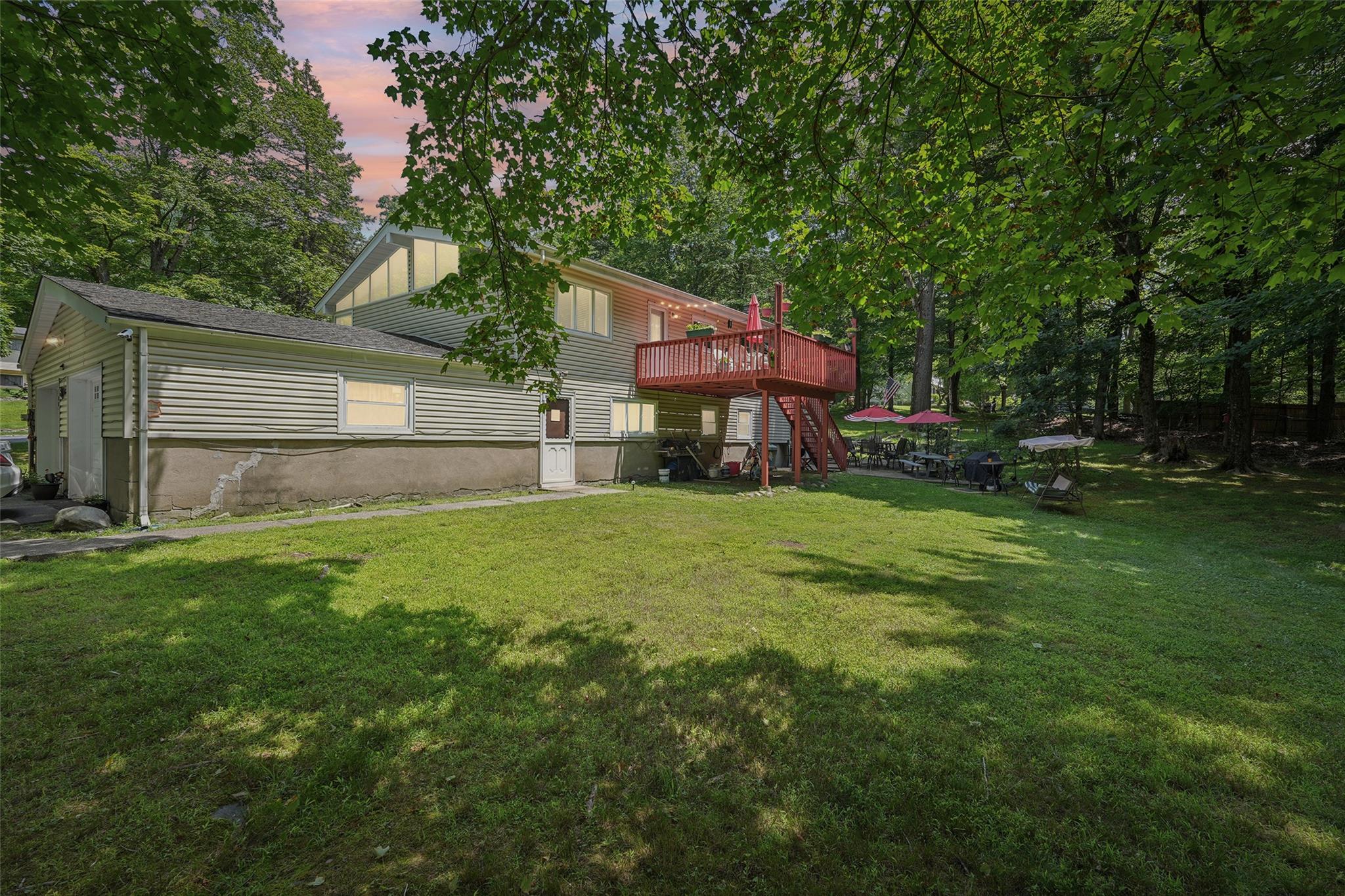 11 Lancaster Lane
