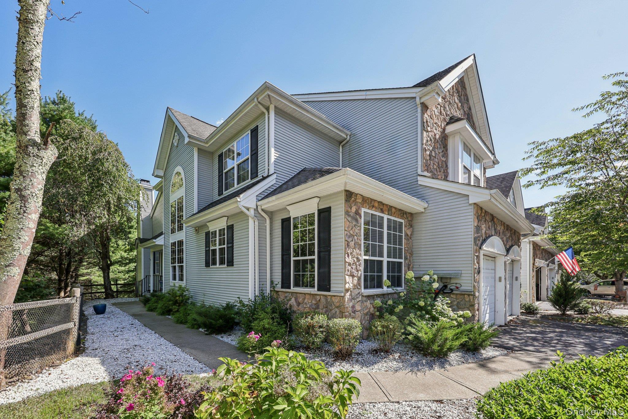 276 Woodlands Drive