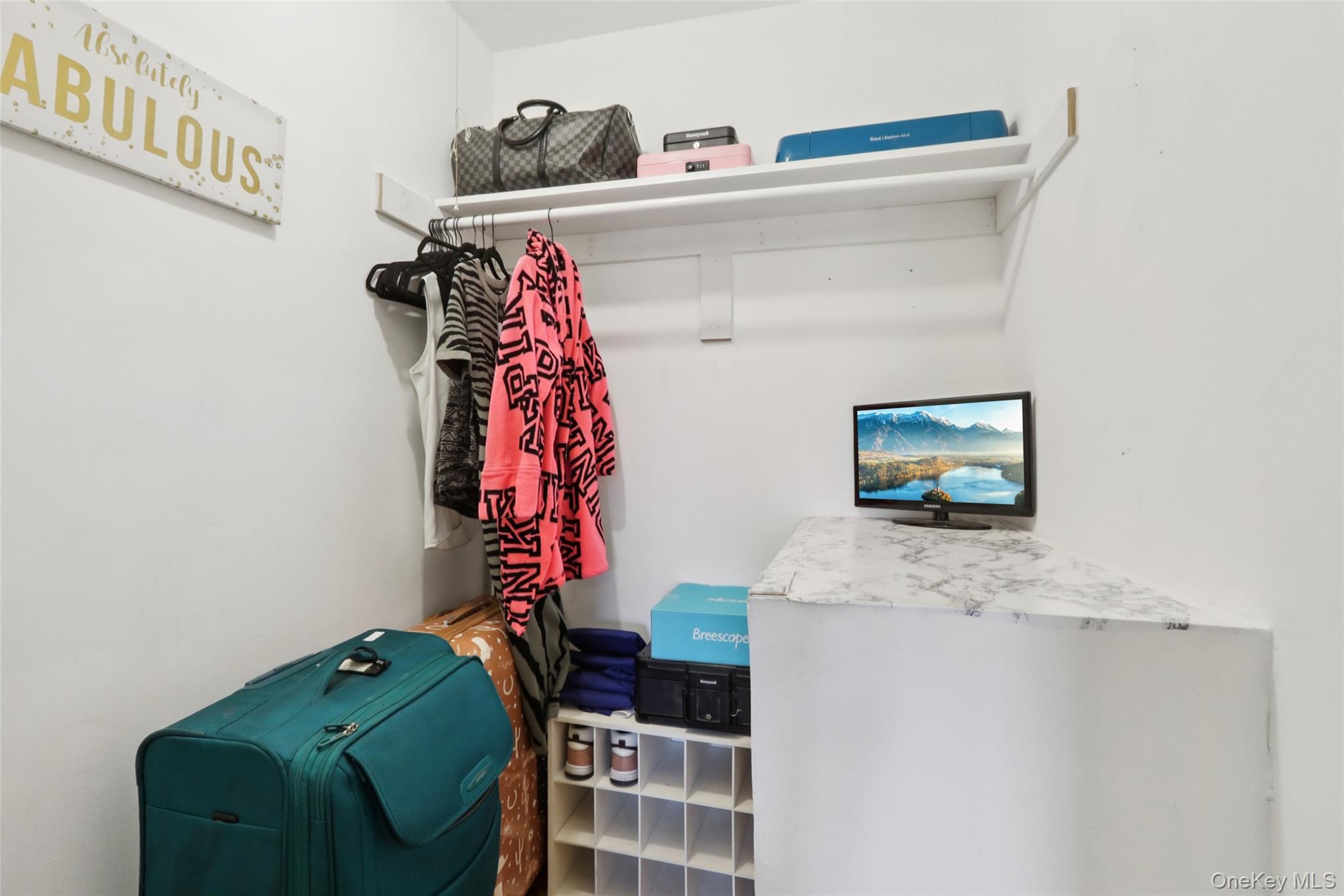 20 Main Street Unit: 20