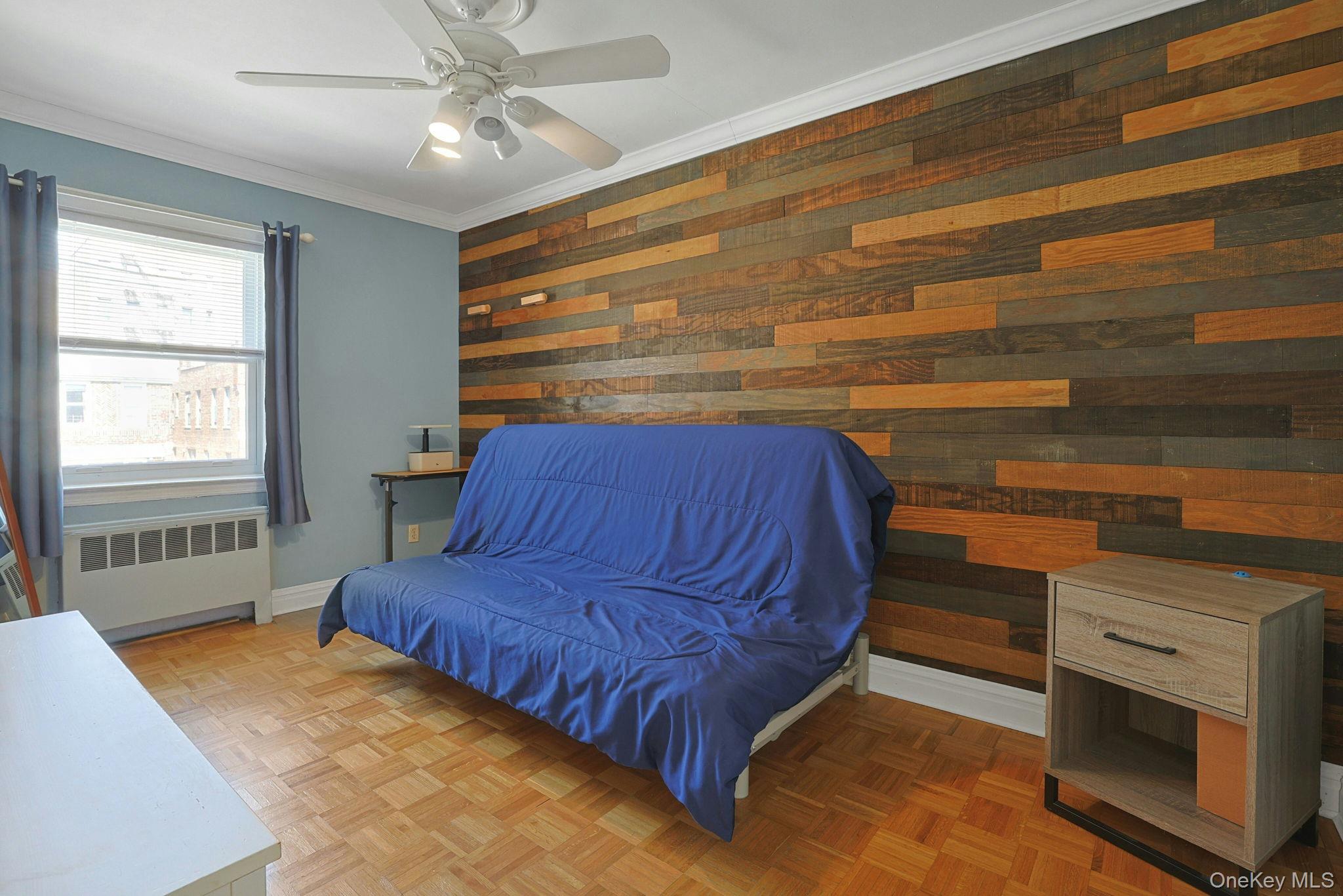 1988 B Powell Avenue