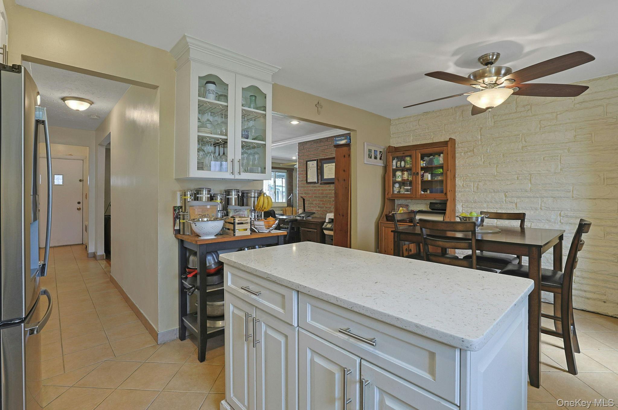 1988 B Powell Avenue