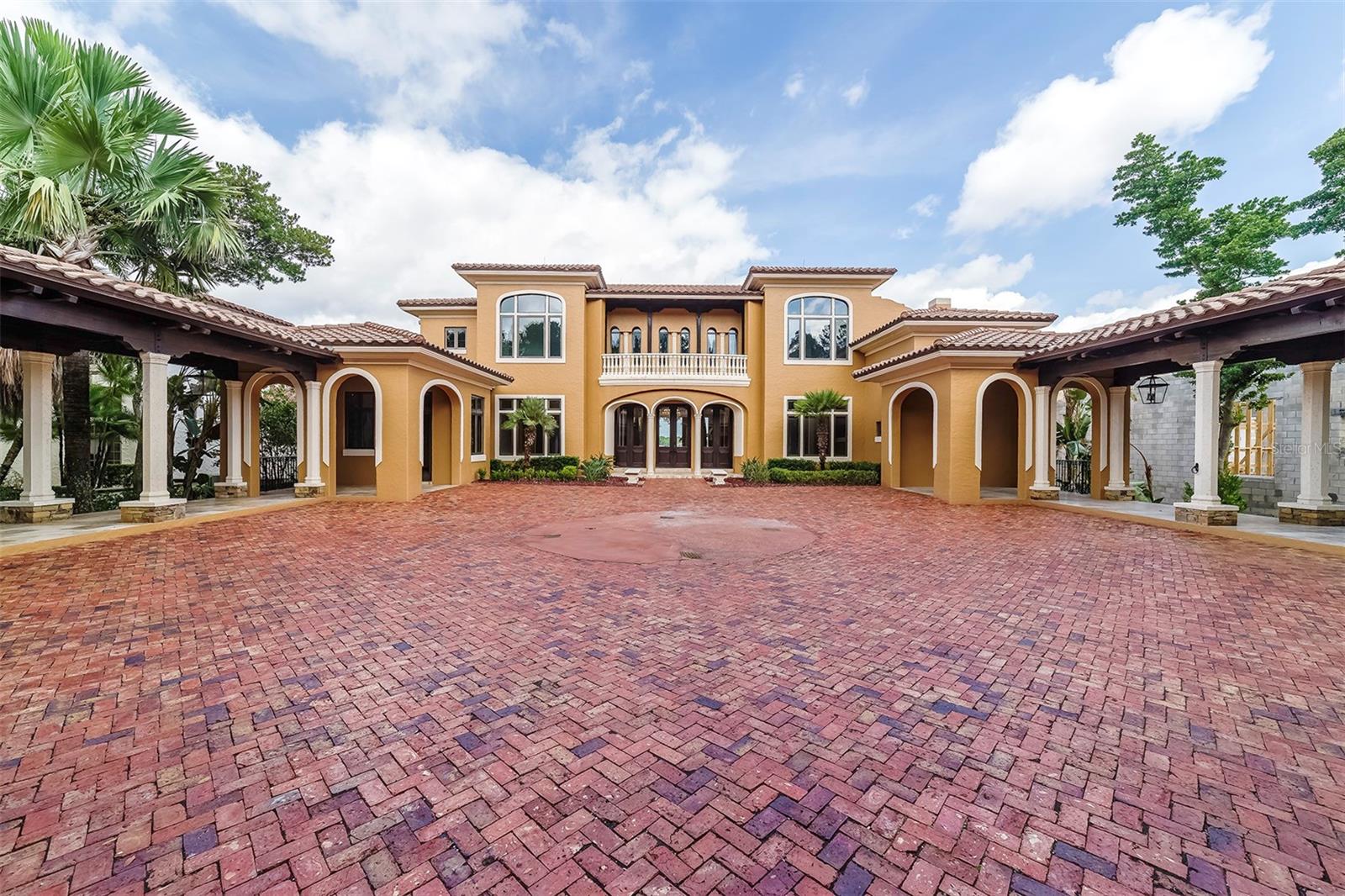 16639 Arezo Ct