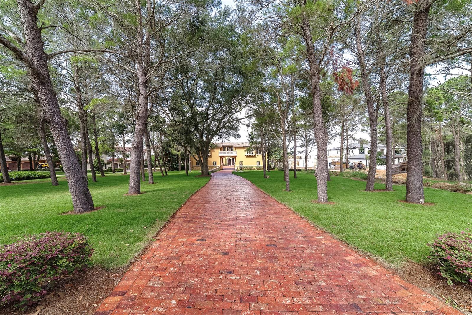 16639 Arezo Ct