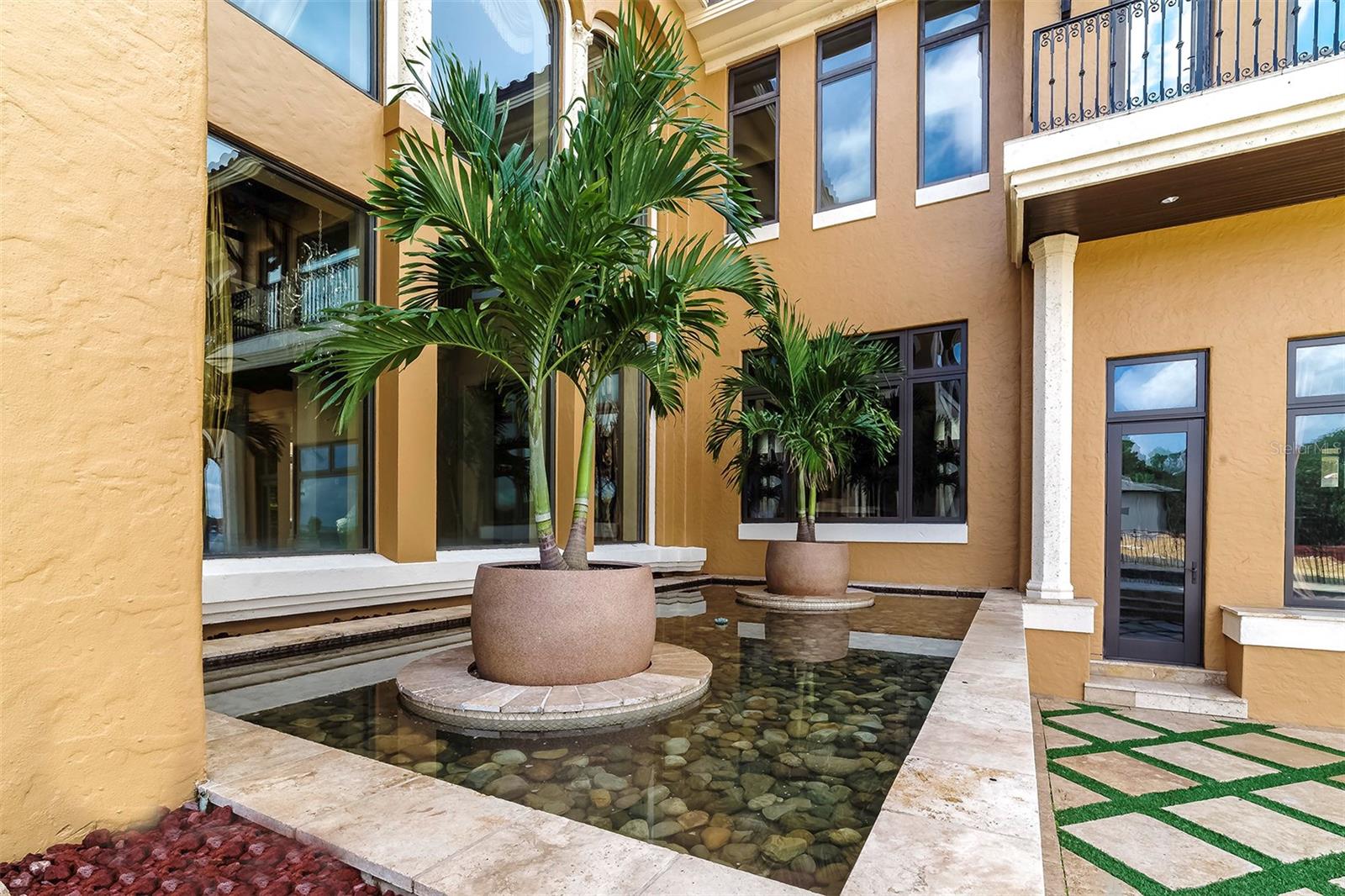 16639 Arezo Ct