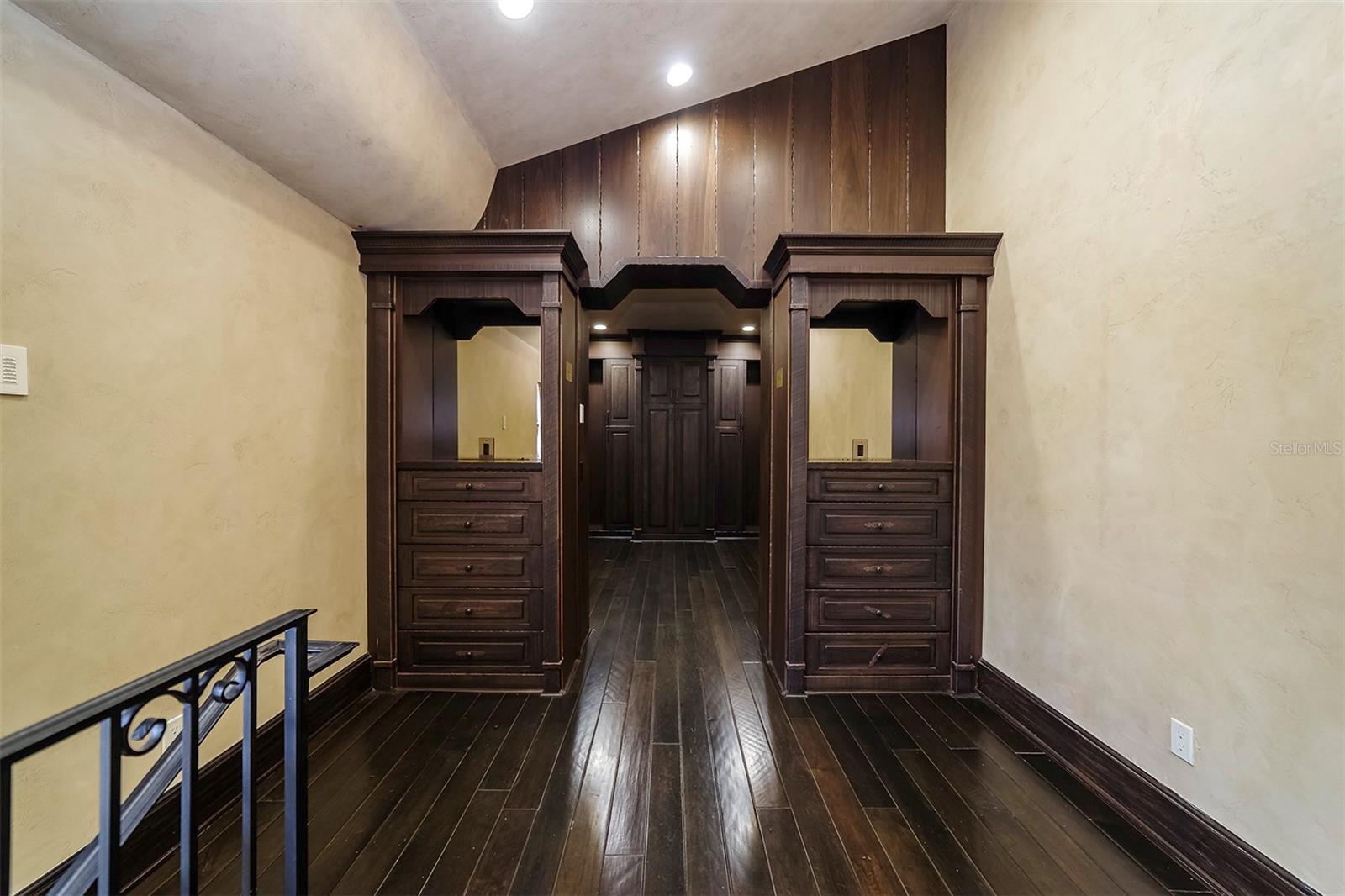 16639 Arezo Ct