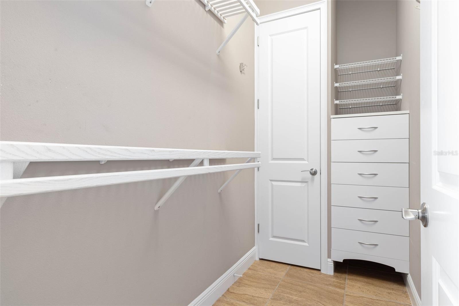 2711 N Ocean Shore Blvd