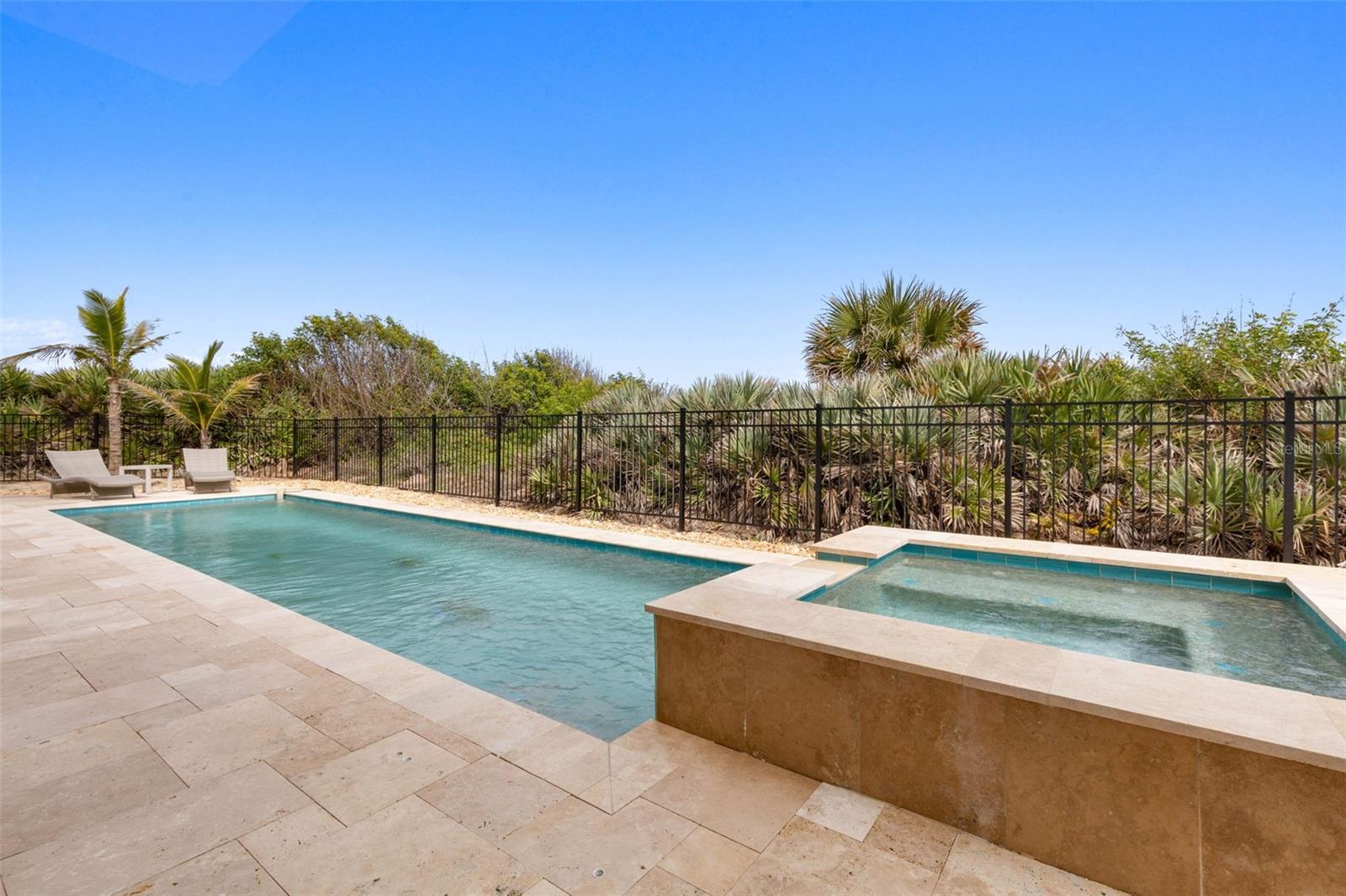 2711 N Ocean Shore Blvd