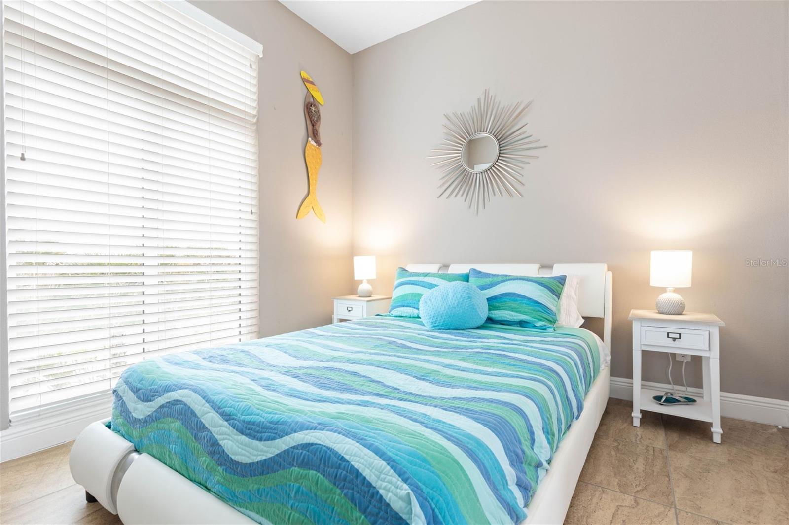 2711 N Ocean Shore Blvd