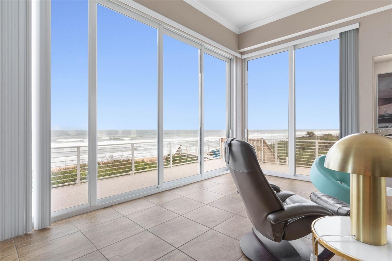 2711 N Ocean Shore Blvd