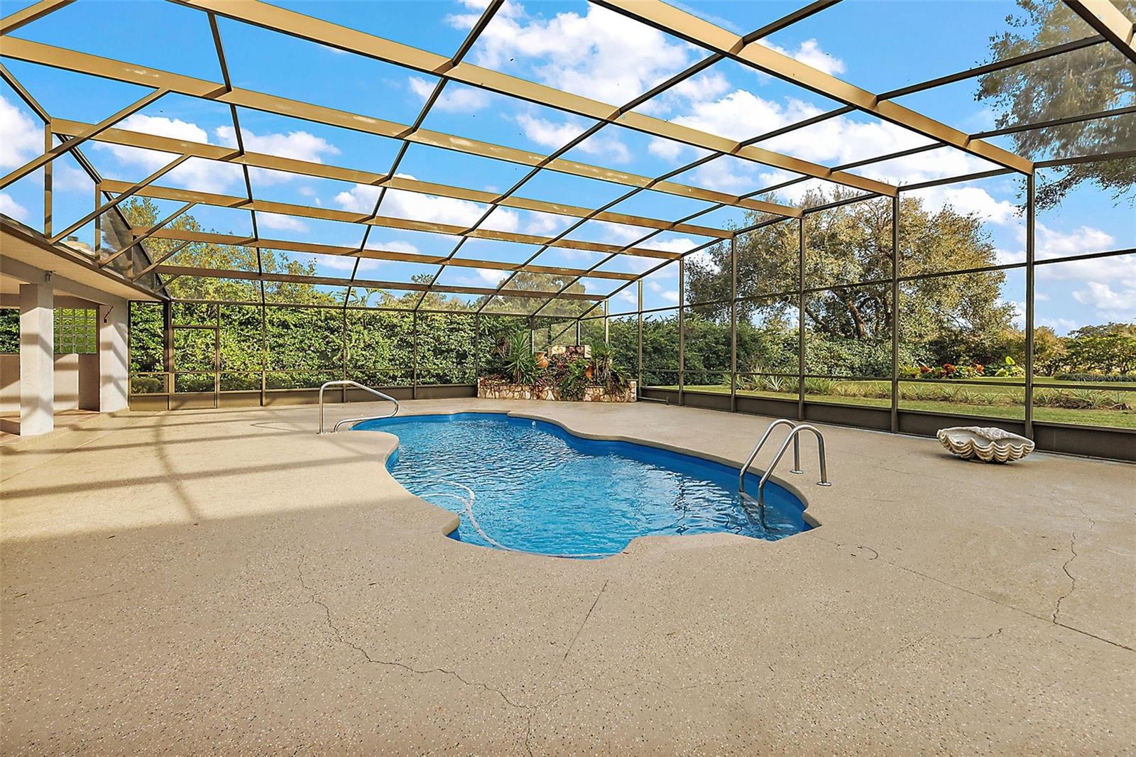 1780 Lake Terrace Dr