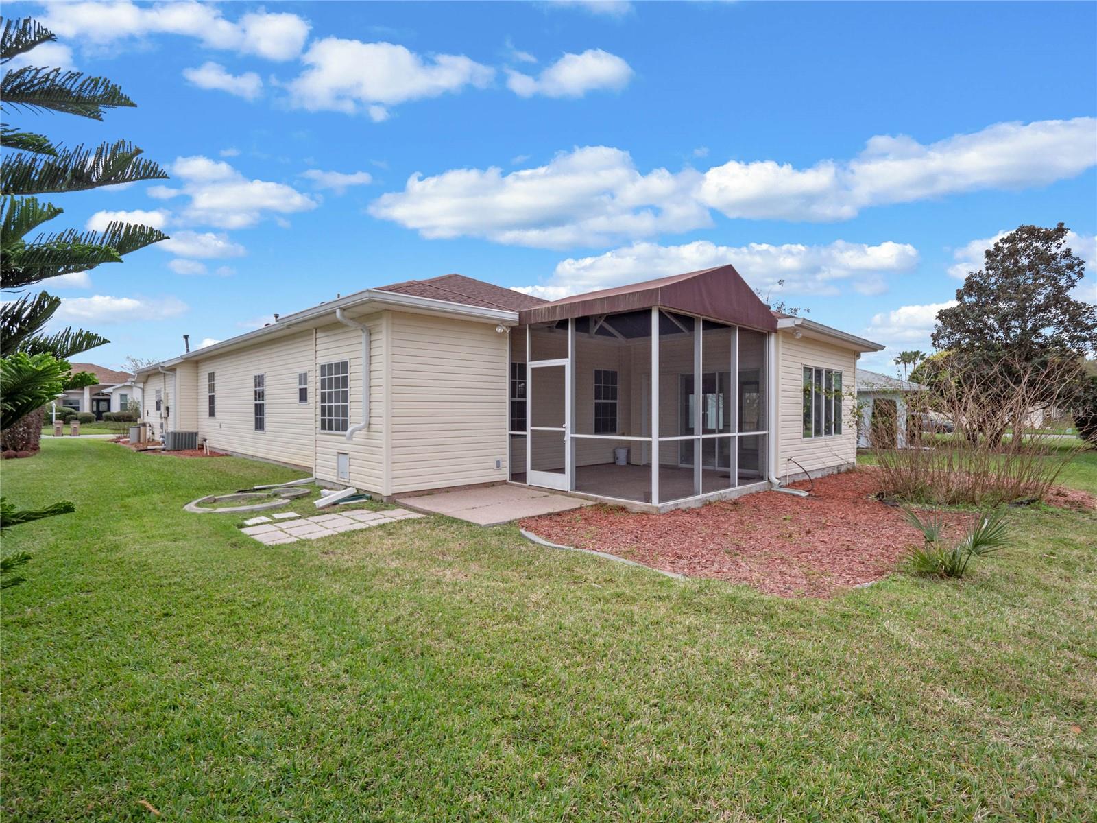 4738 Saint Andrews Arc