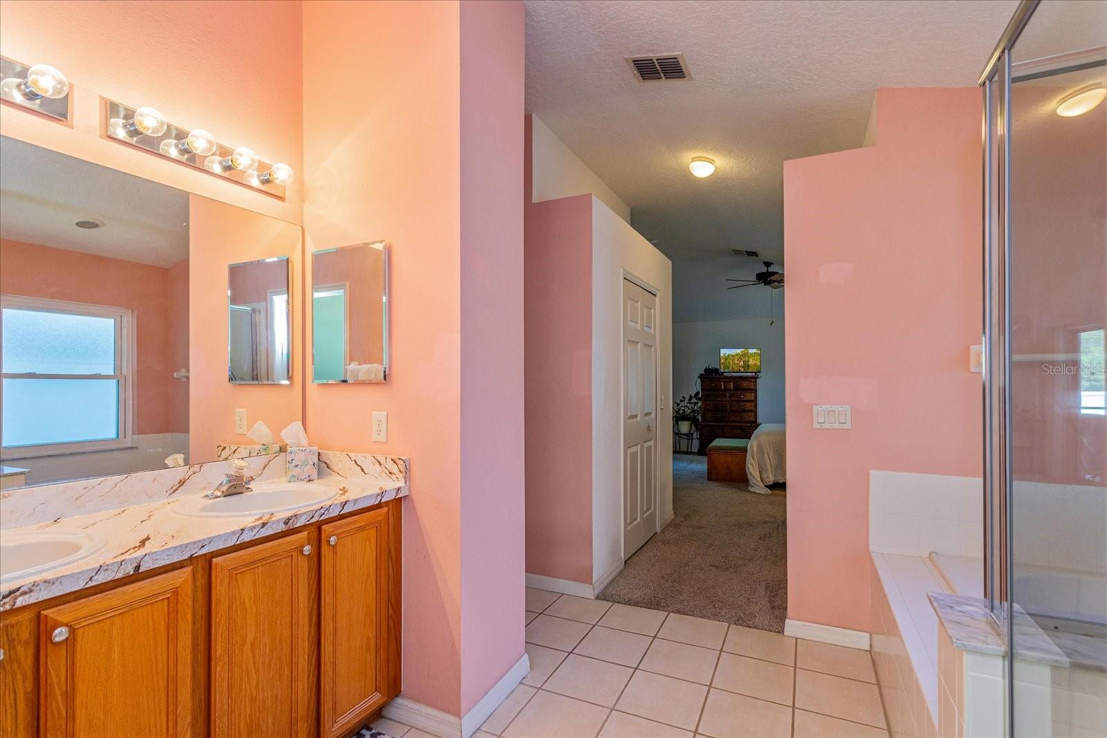 11225 Autumn Wind Loop