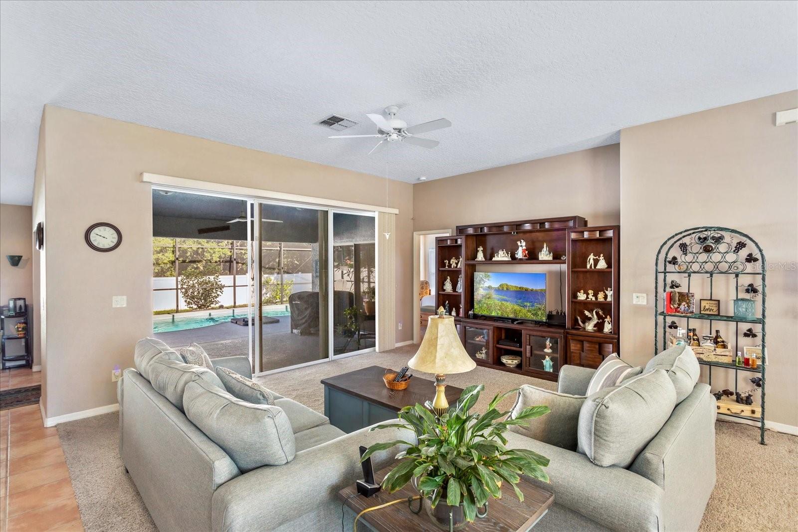 11225 Autumn Wind Loop