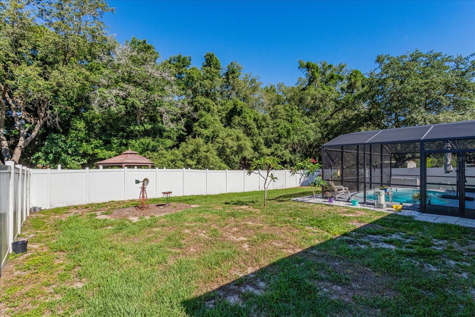 11225 Autumn Wind Loop