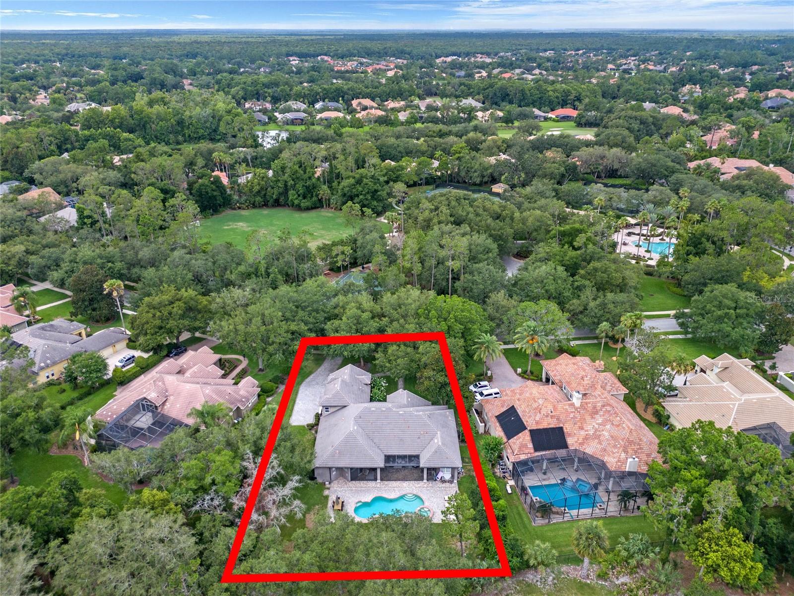 3373 Lakeview Oaks Dr