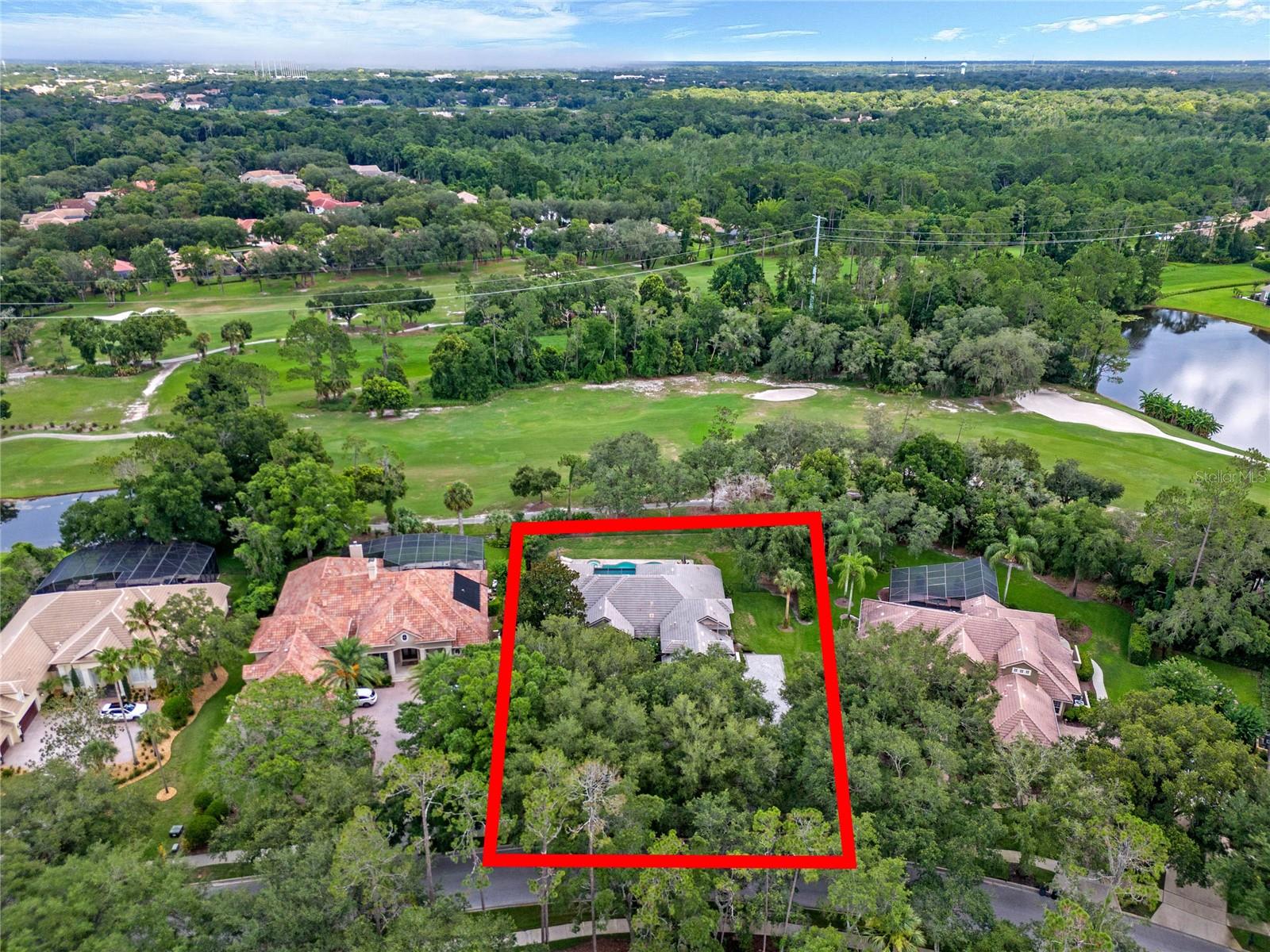 3373 Lakeview Oaks Dr