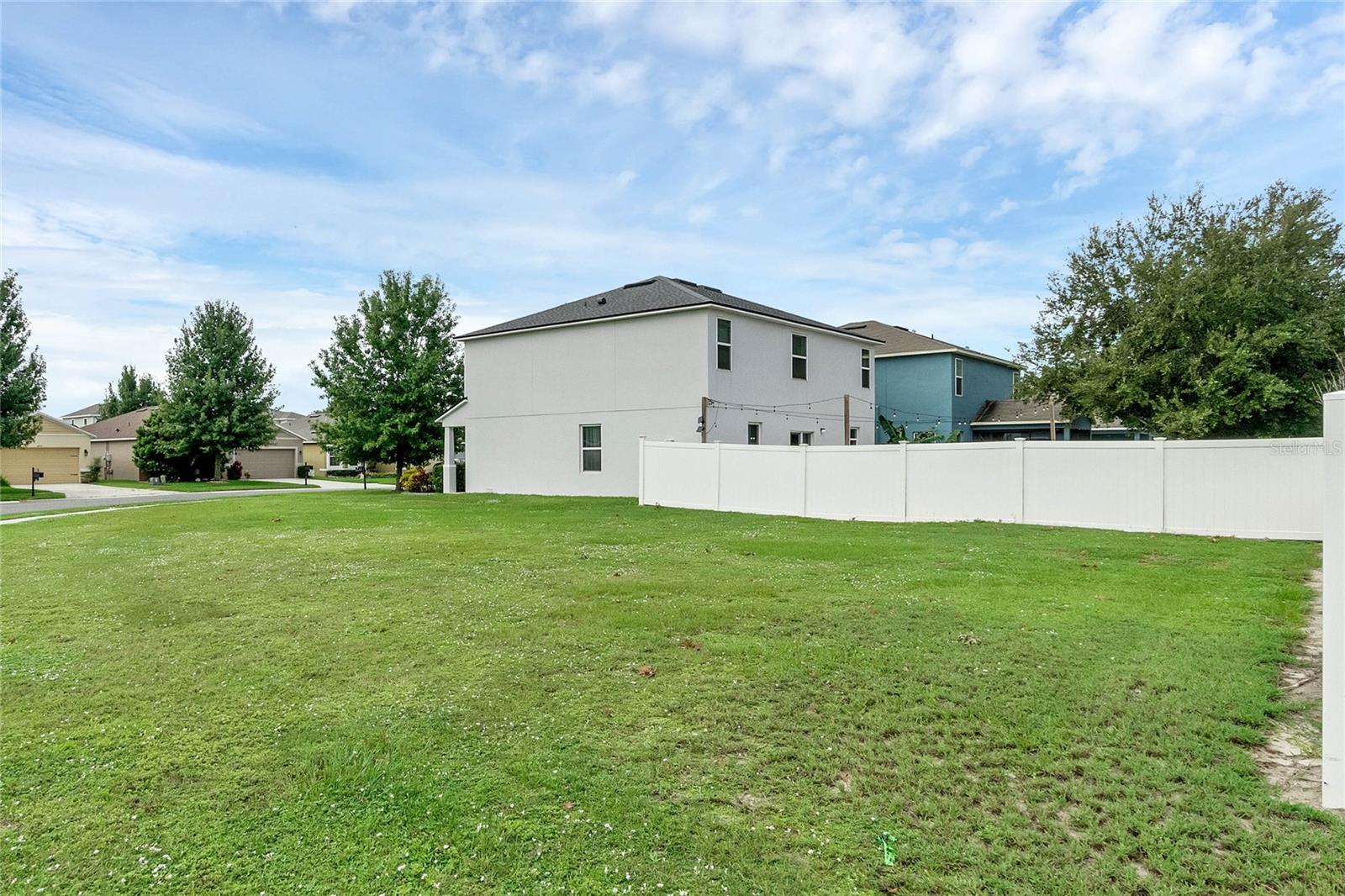 4982 Grassy Knoll Dr