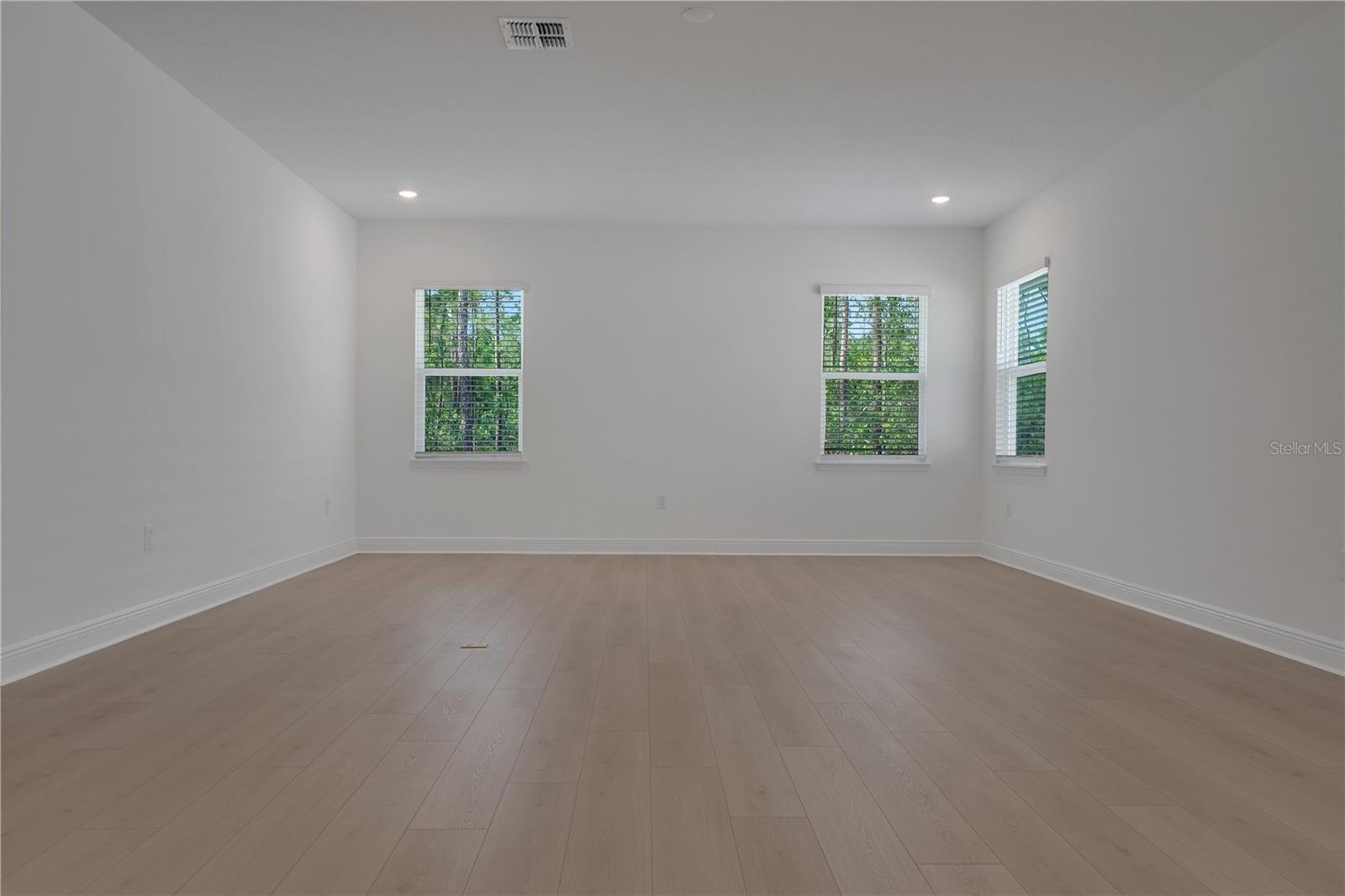 14249 Crest Palm Ave