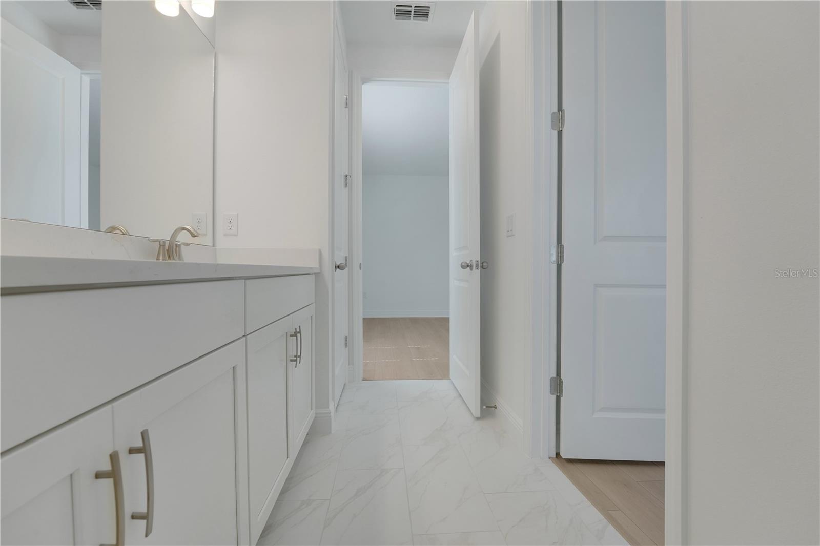 14249 Crest Palm Ave