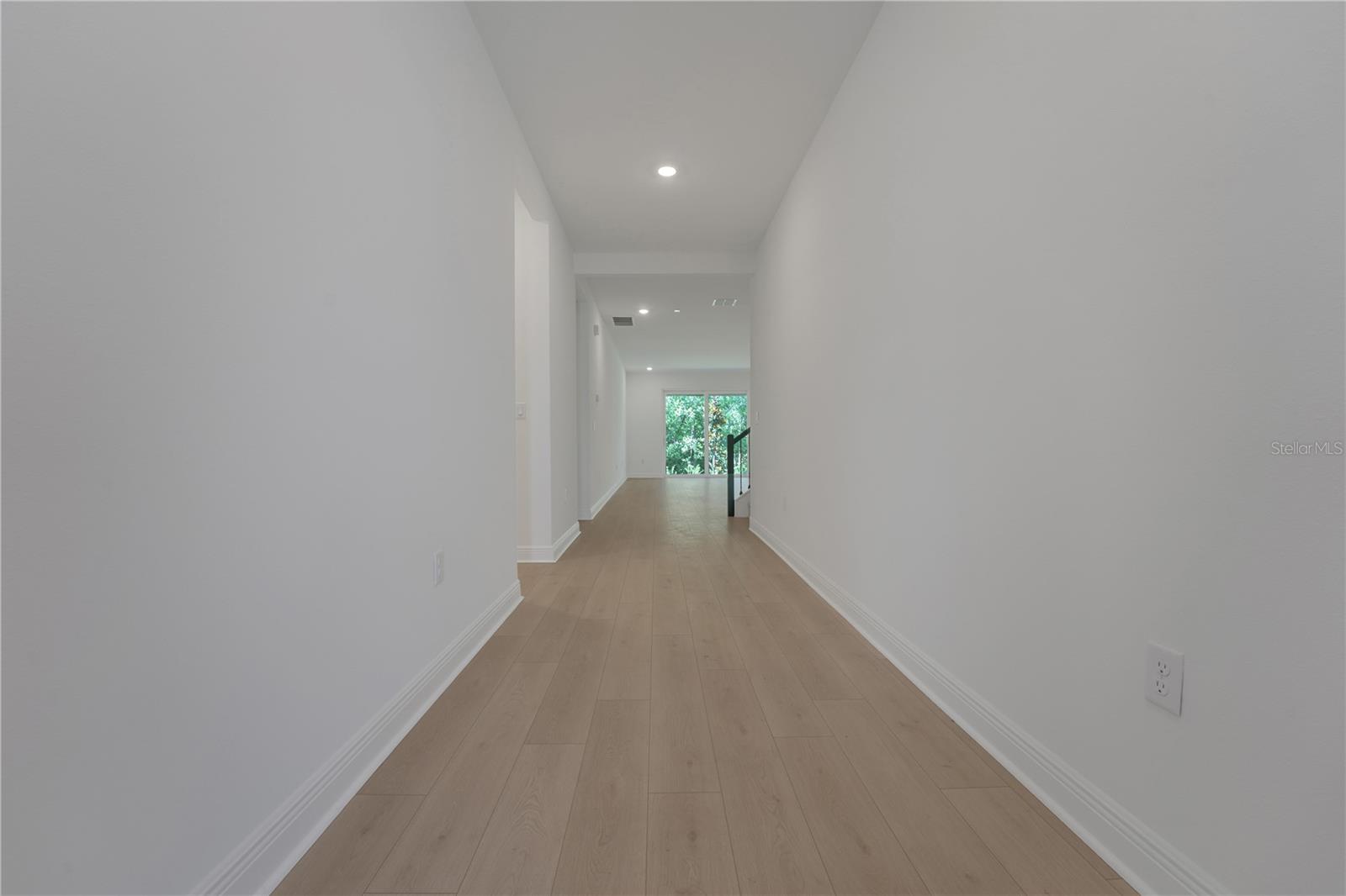 14249 Crest Palm Ave