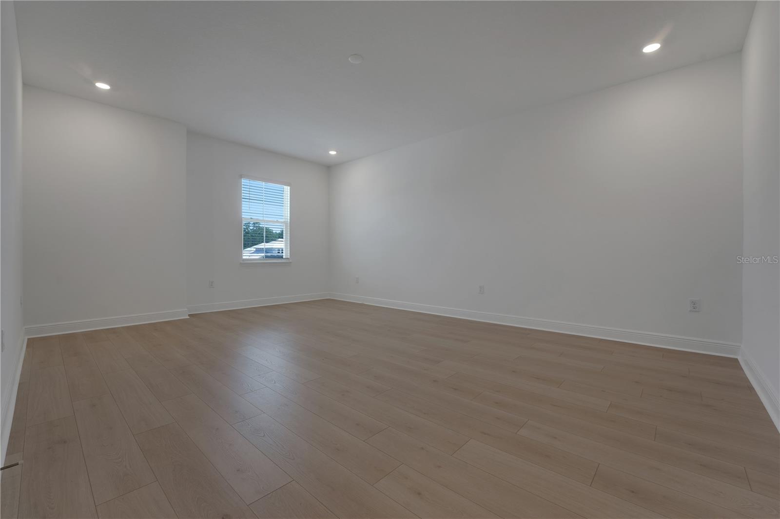 14249 Crest Palm Ave