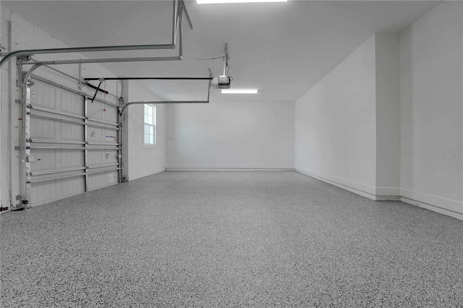 14249 Crest Palm Ave