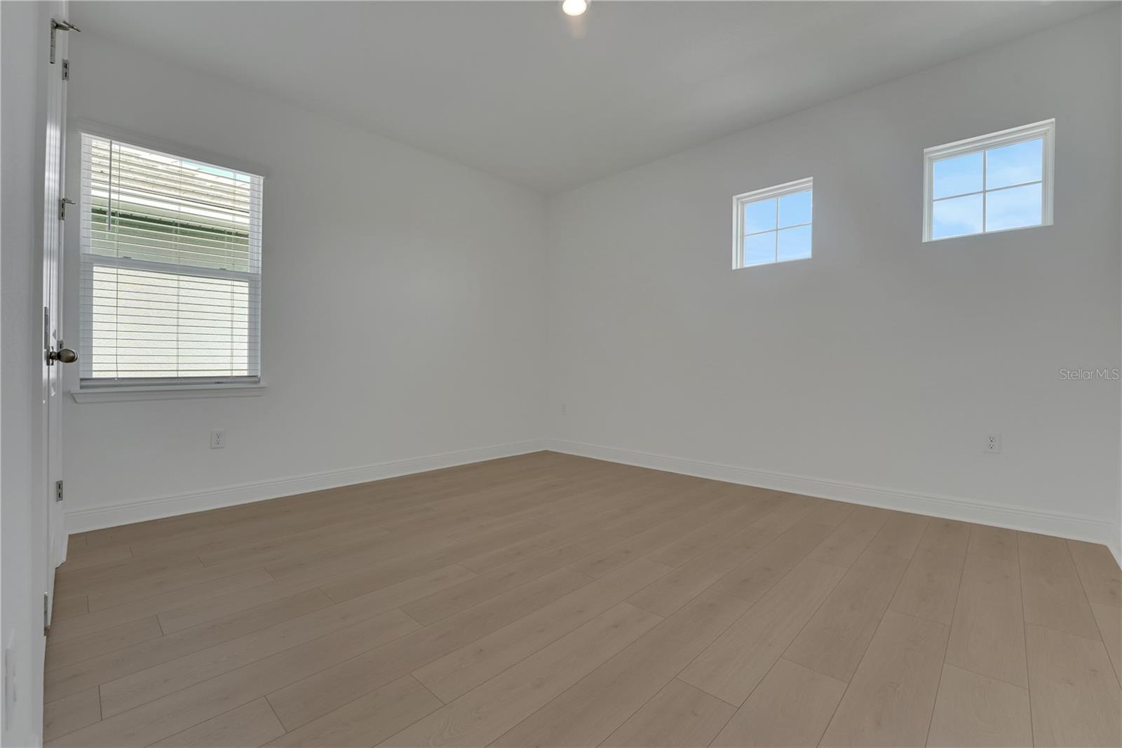 14249 Crest Palm Ave