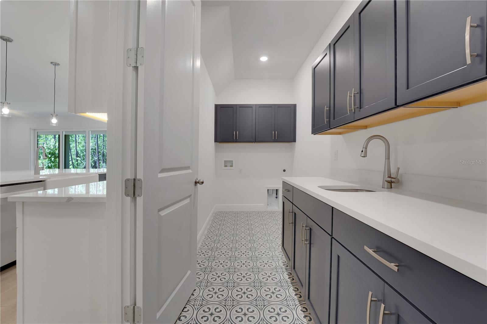 14249 Crest Palm Ave